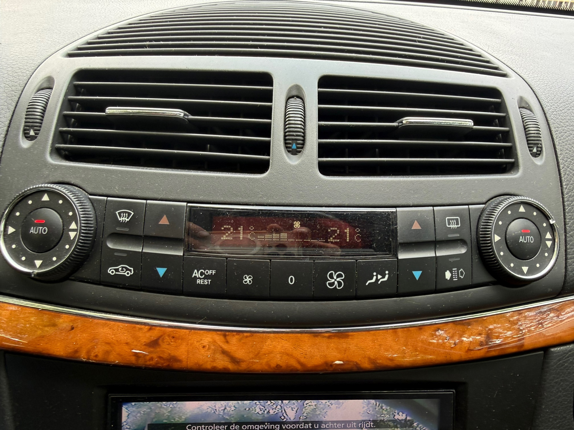 Foto van Mercedes-Benz E 270 CDI