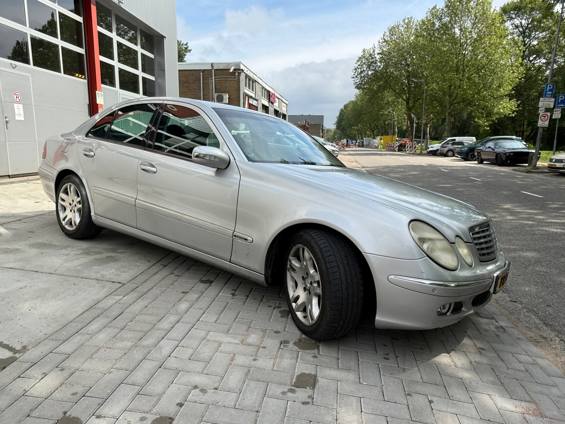 Foto van Mercedes-Benz E 270 CDI