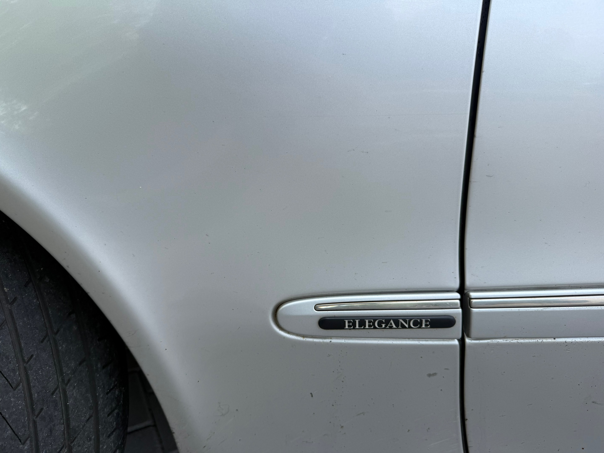 Foto van Mercedes-Benz E 270 CDI