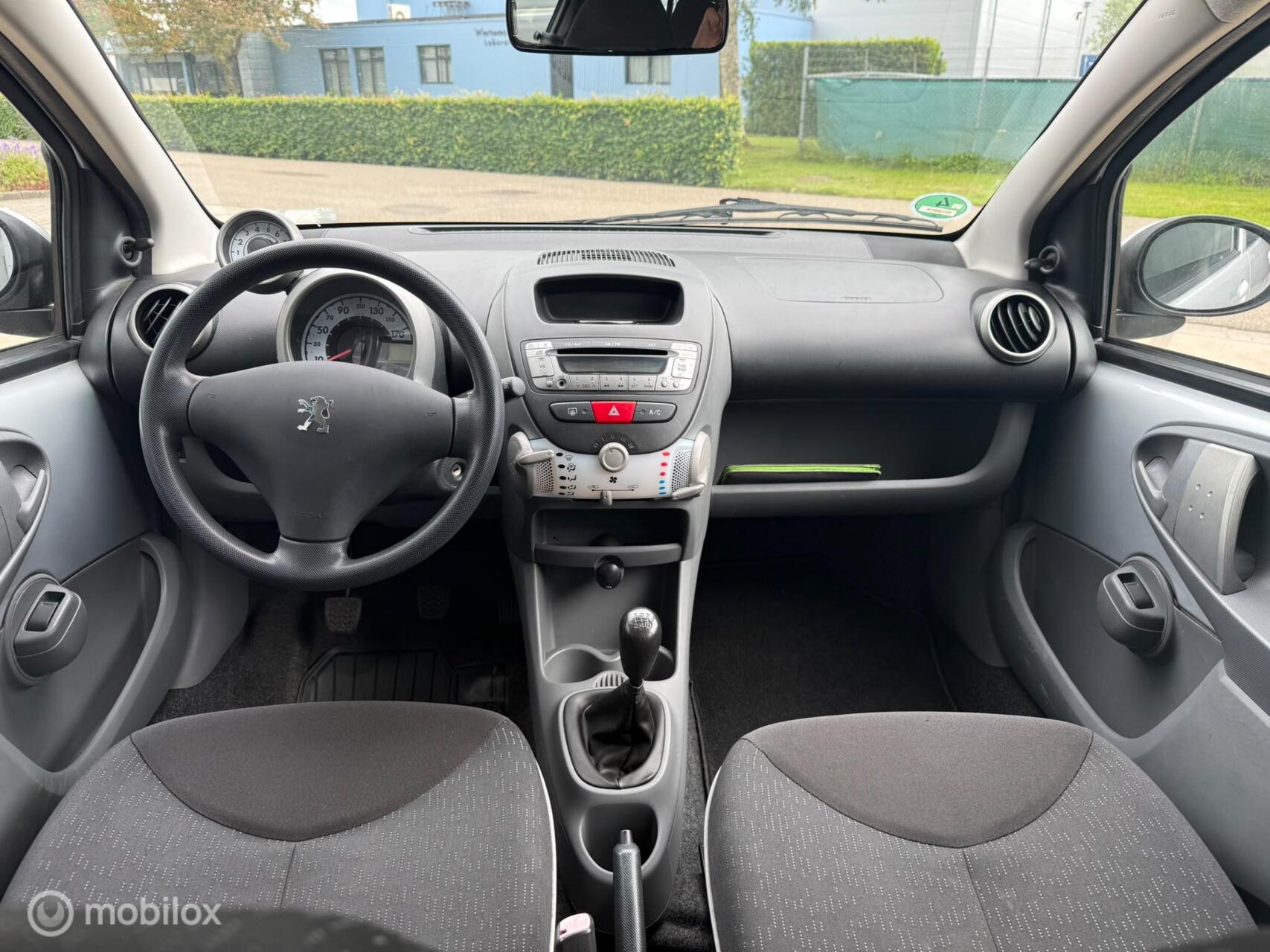 Foto van Peugeot Peugeot 107