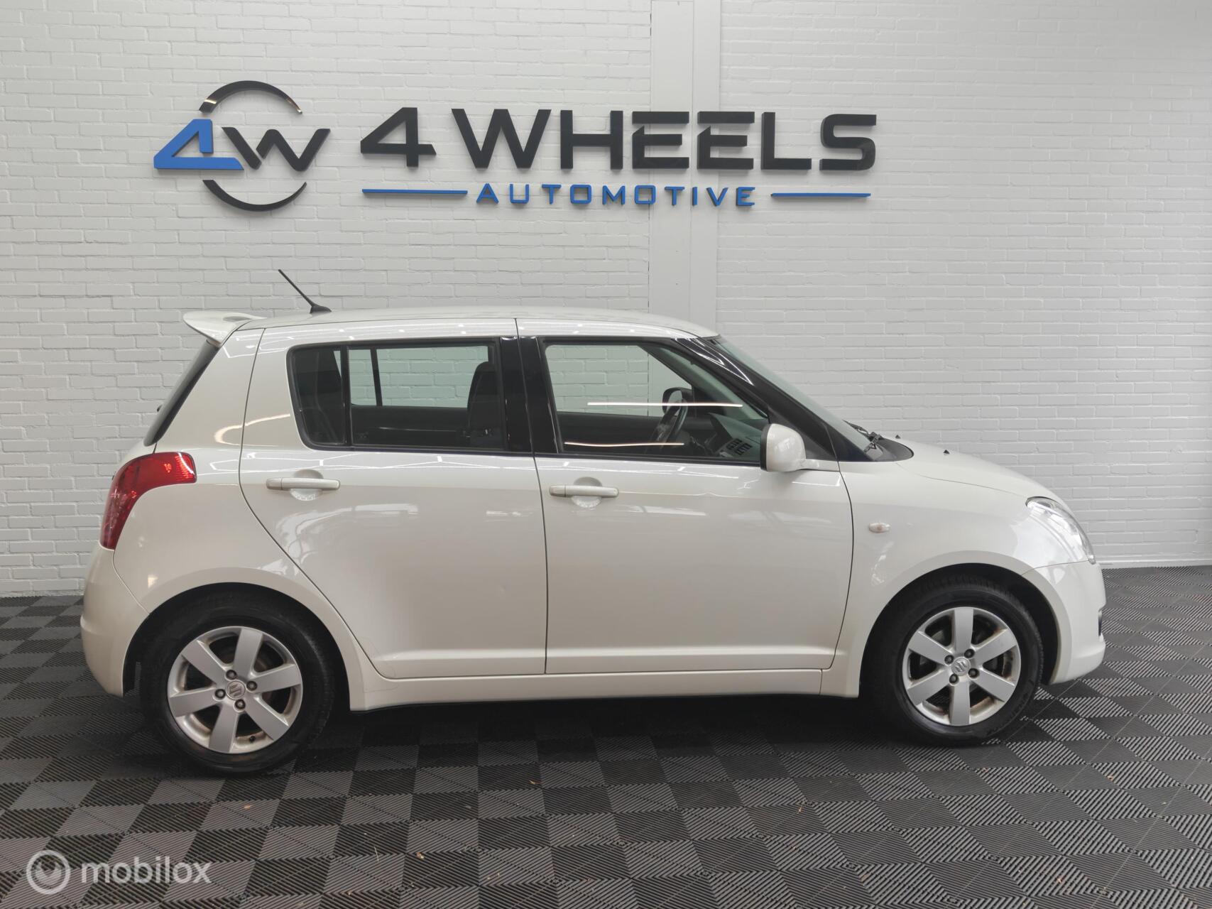 Foto van Suzuki Swift