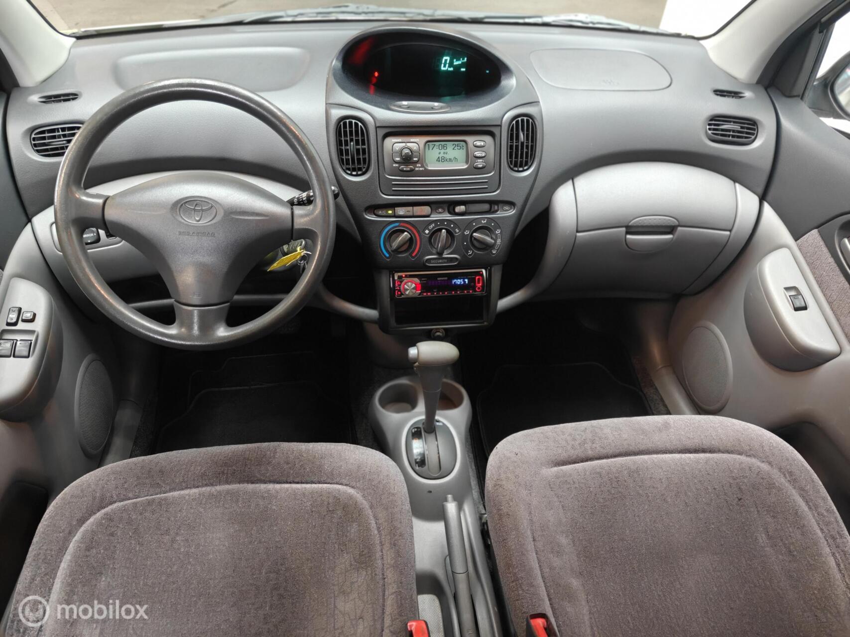 Foto van Toyota Toyota Yaris Verso