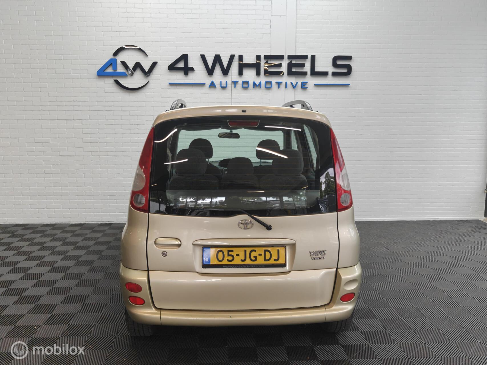 Foto van Toyota Toyota Yaris Verso