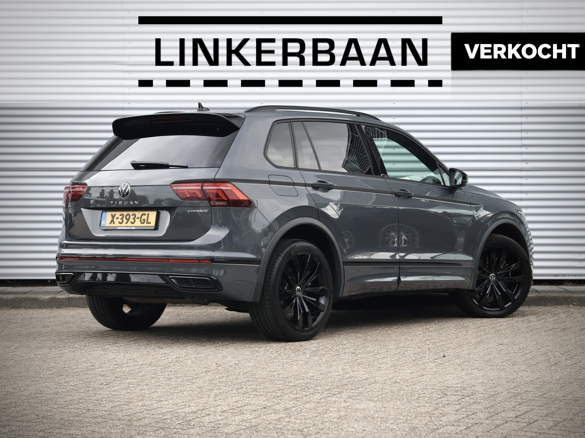 Volkswagen Tiguan R-Line eHybrid | Panorama | Head-Up | trekhaak | ACC | 2022 - voorkant