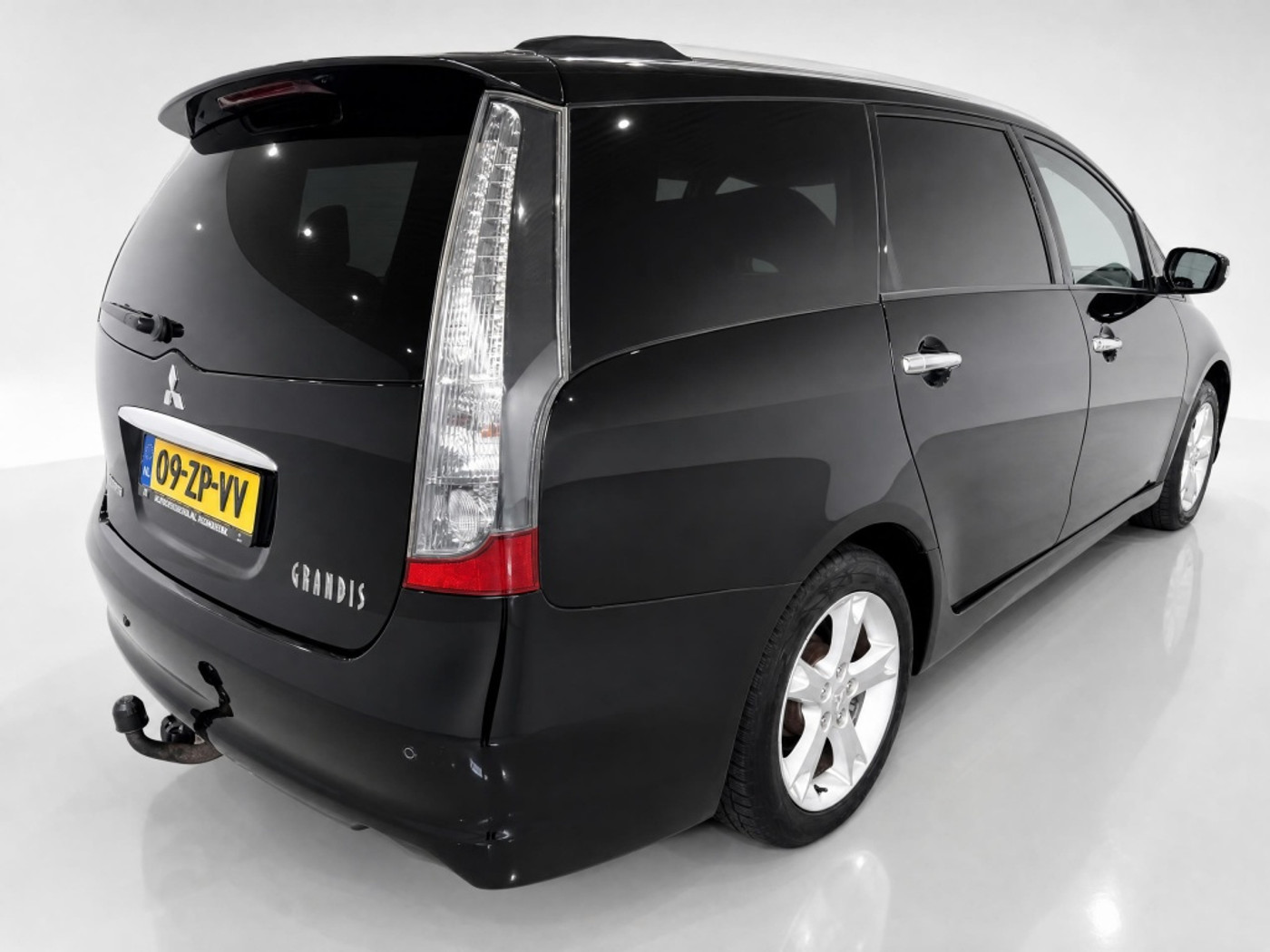 Foto van Mitsubishi Mitsubishi Grandis