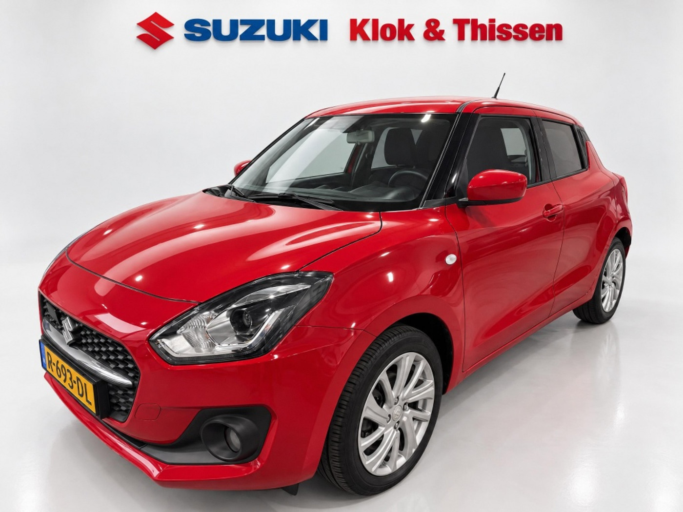 Suzuki Swift 1.2 Select Sm.Hyb. Airco LMV PDC CC excl.BTW € 13.250,- 2022 - voorkant