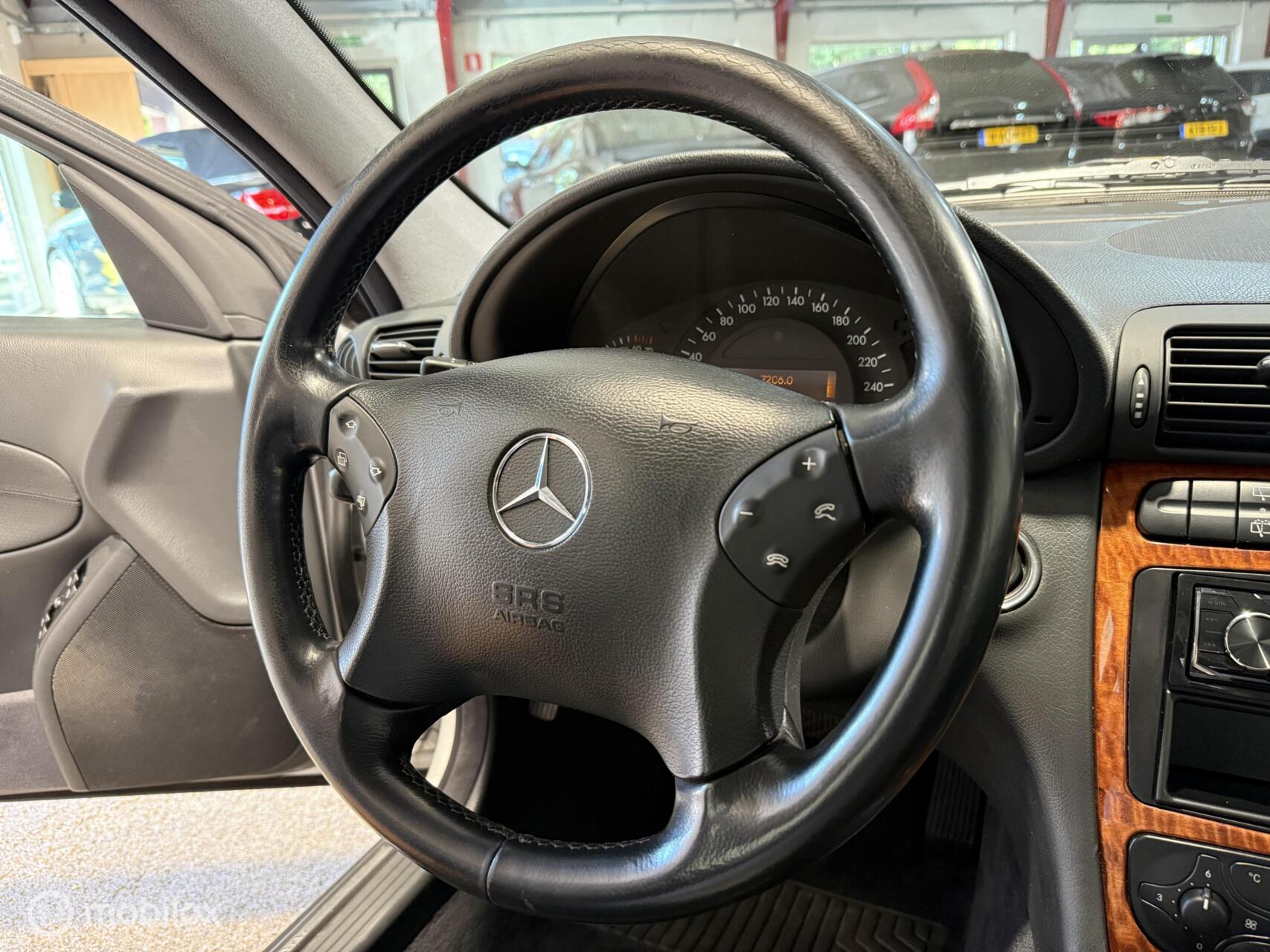 Foto van Mercedes-Benz C 180 Kompressor