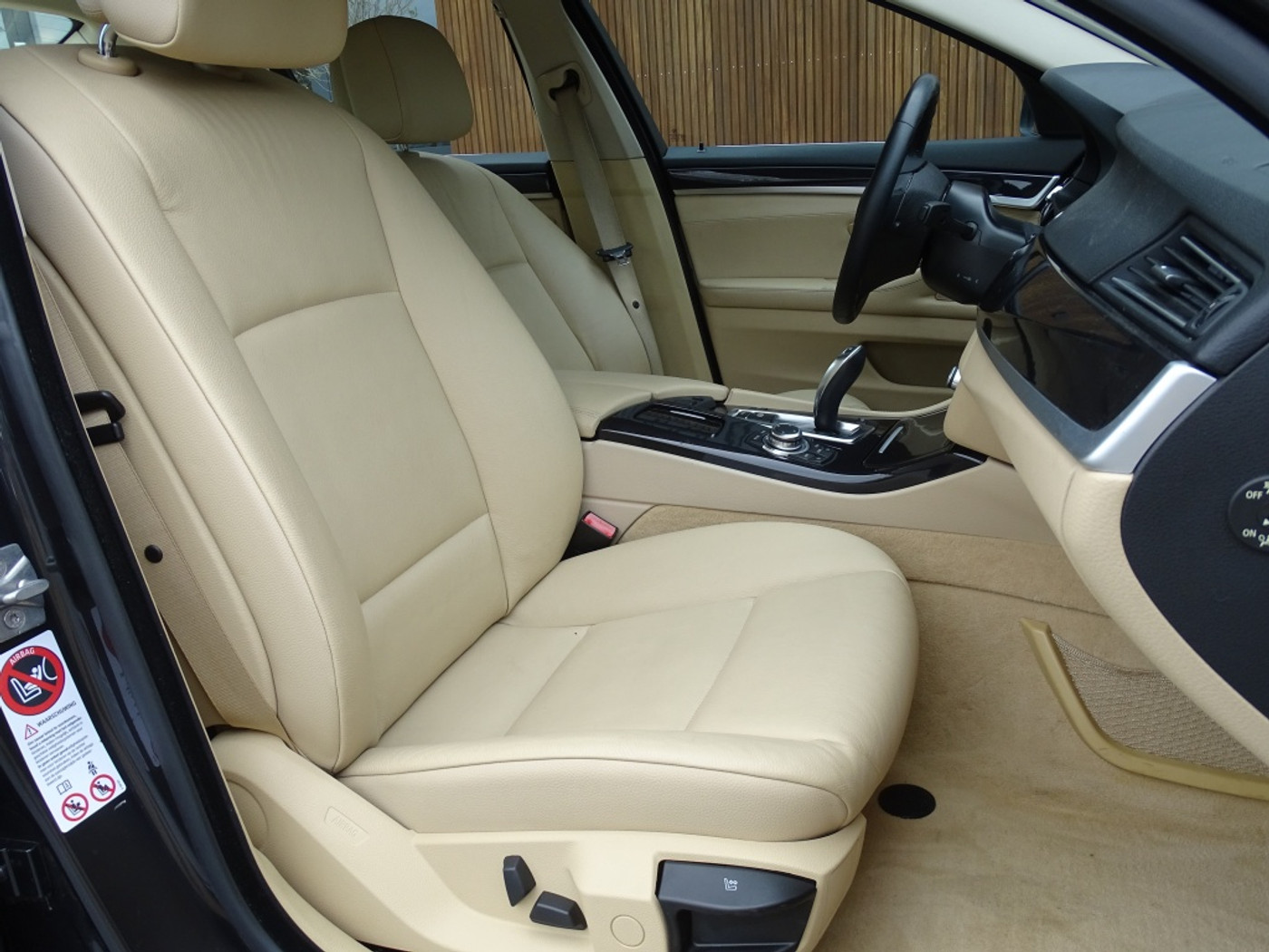 Foto van BMW 528i