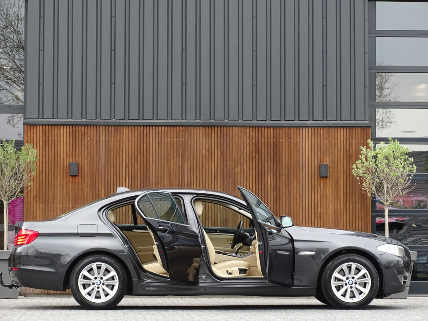 Foto van BMW 528i