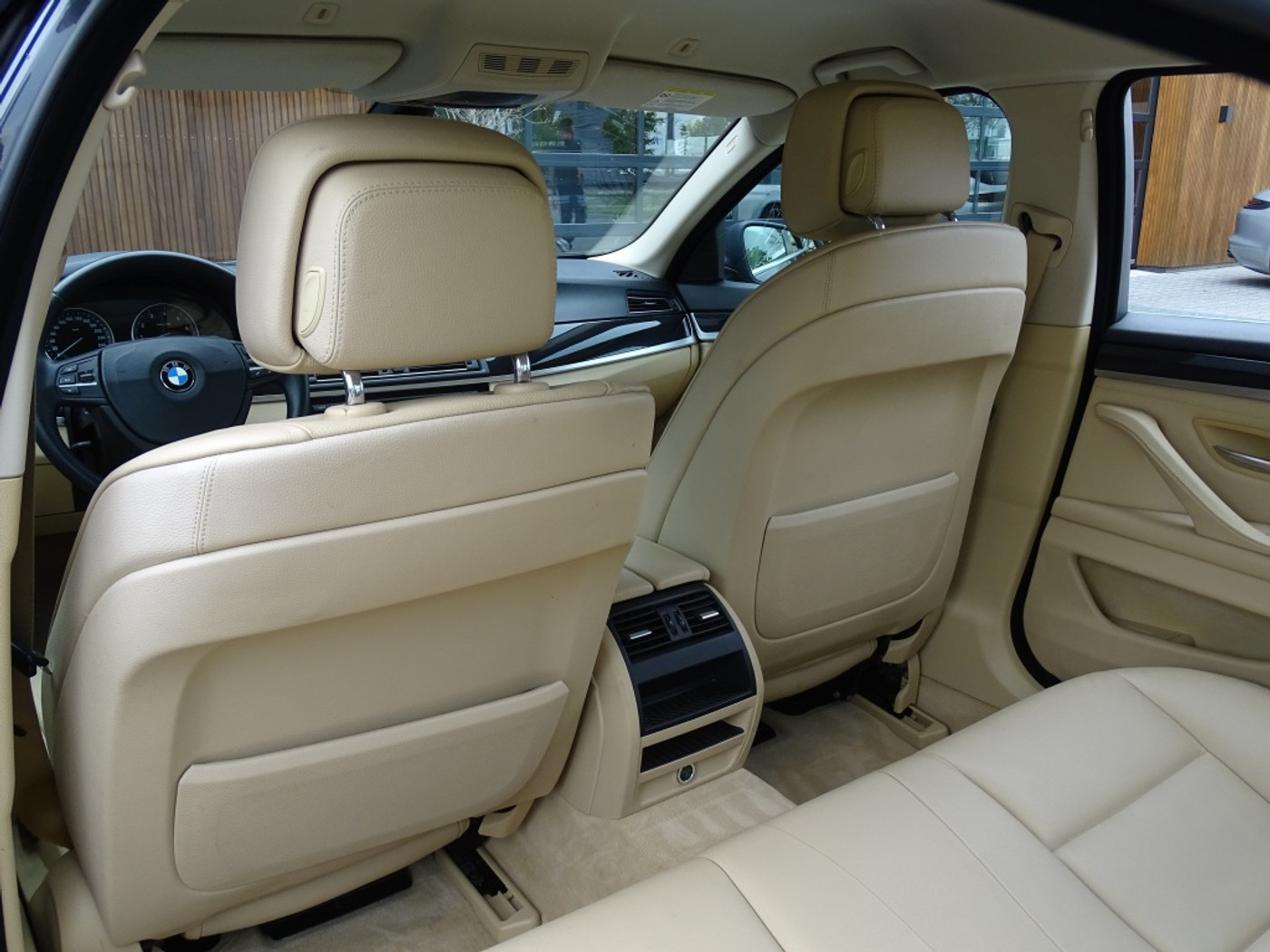Foto van BMW 528i
