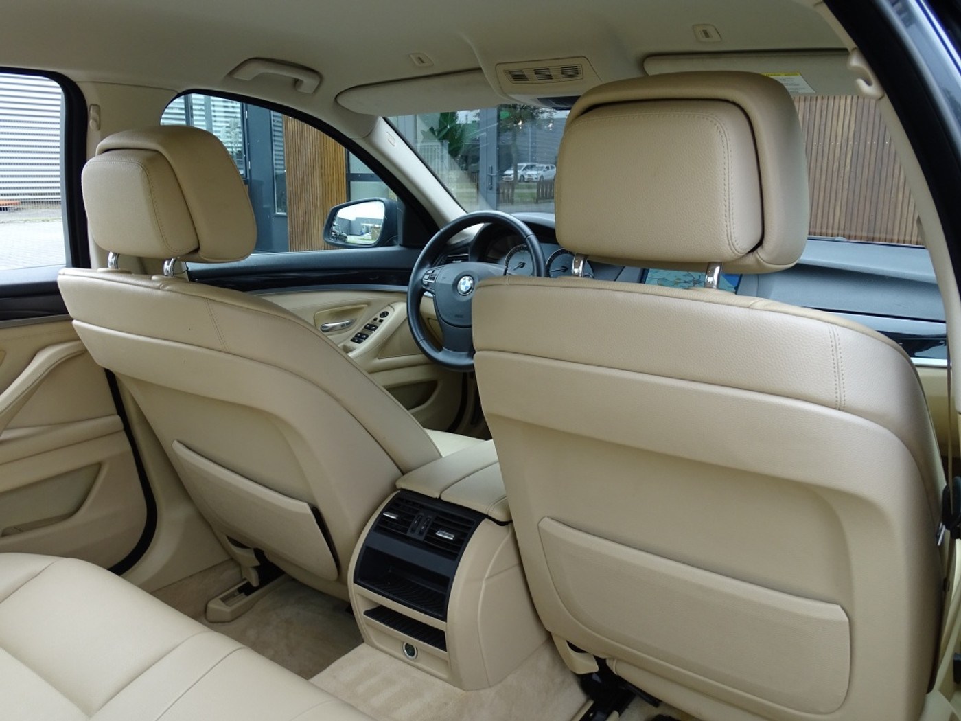 Foto van BMW 528i