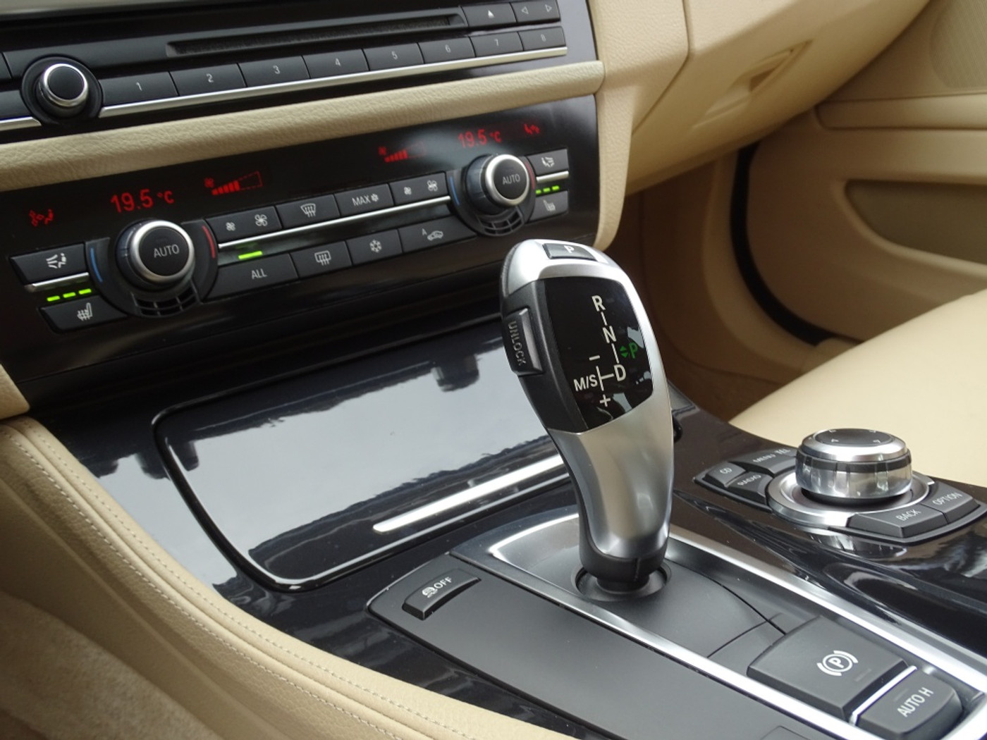 Foto van BMW 528i