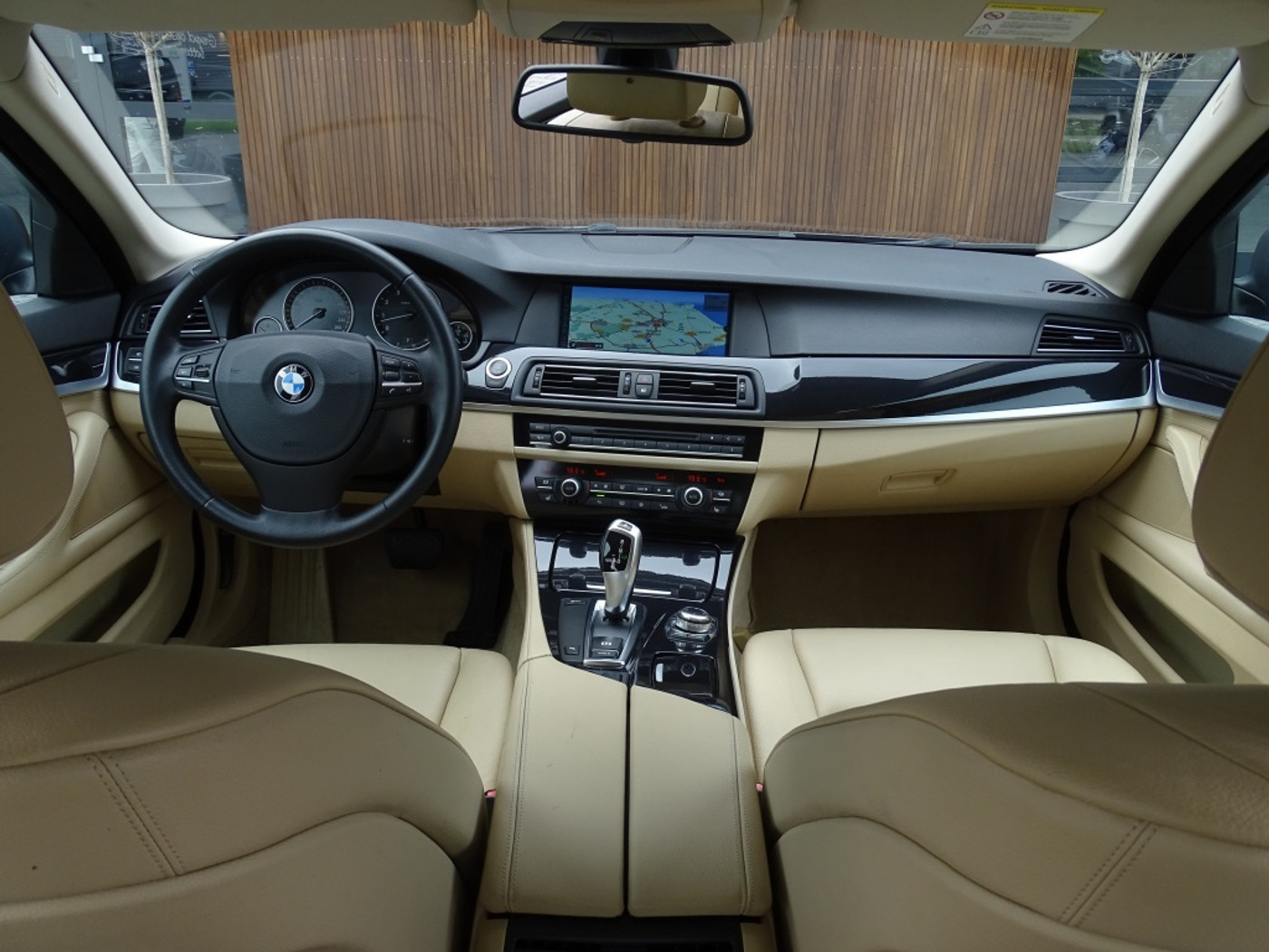 Foto van BMW 528i