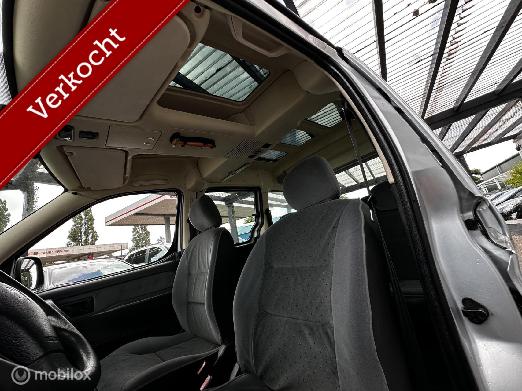 Foto van Peugeot Partner