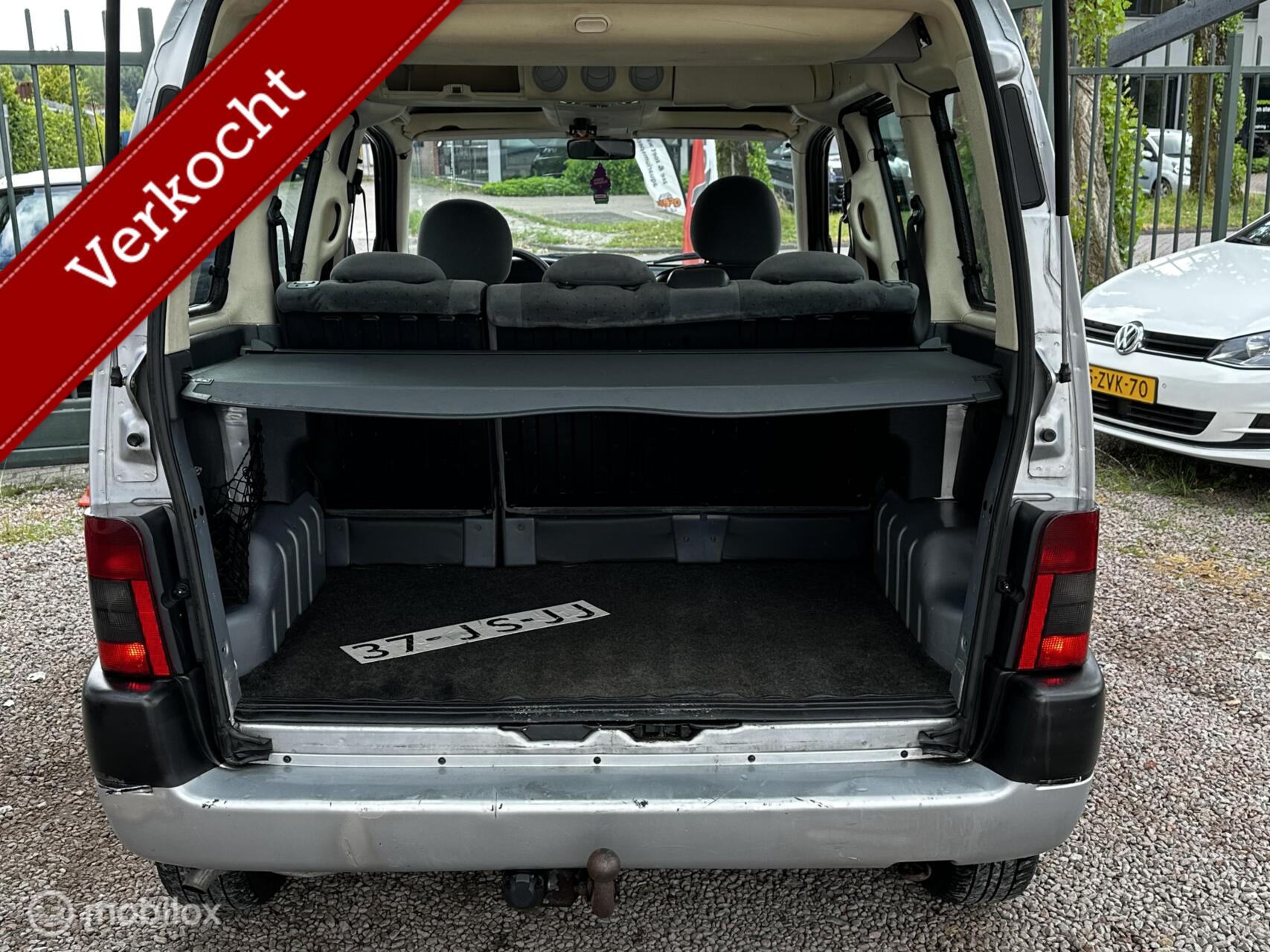 Foto van Peugeot Partner