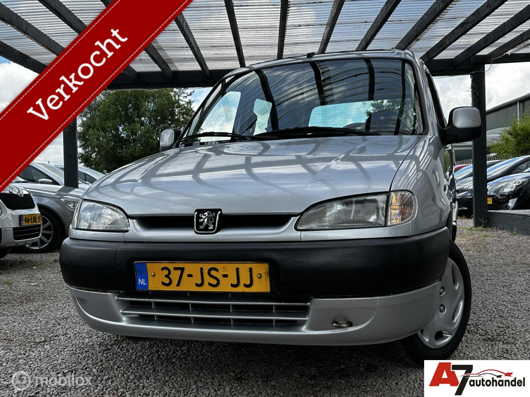Foto van Peugeot Partner