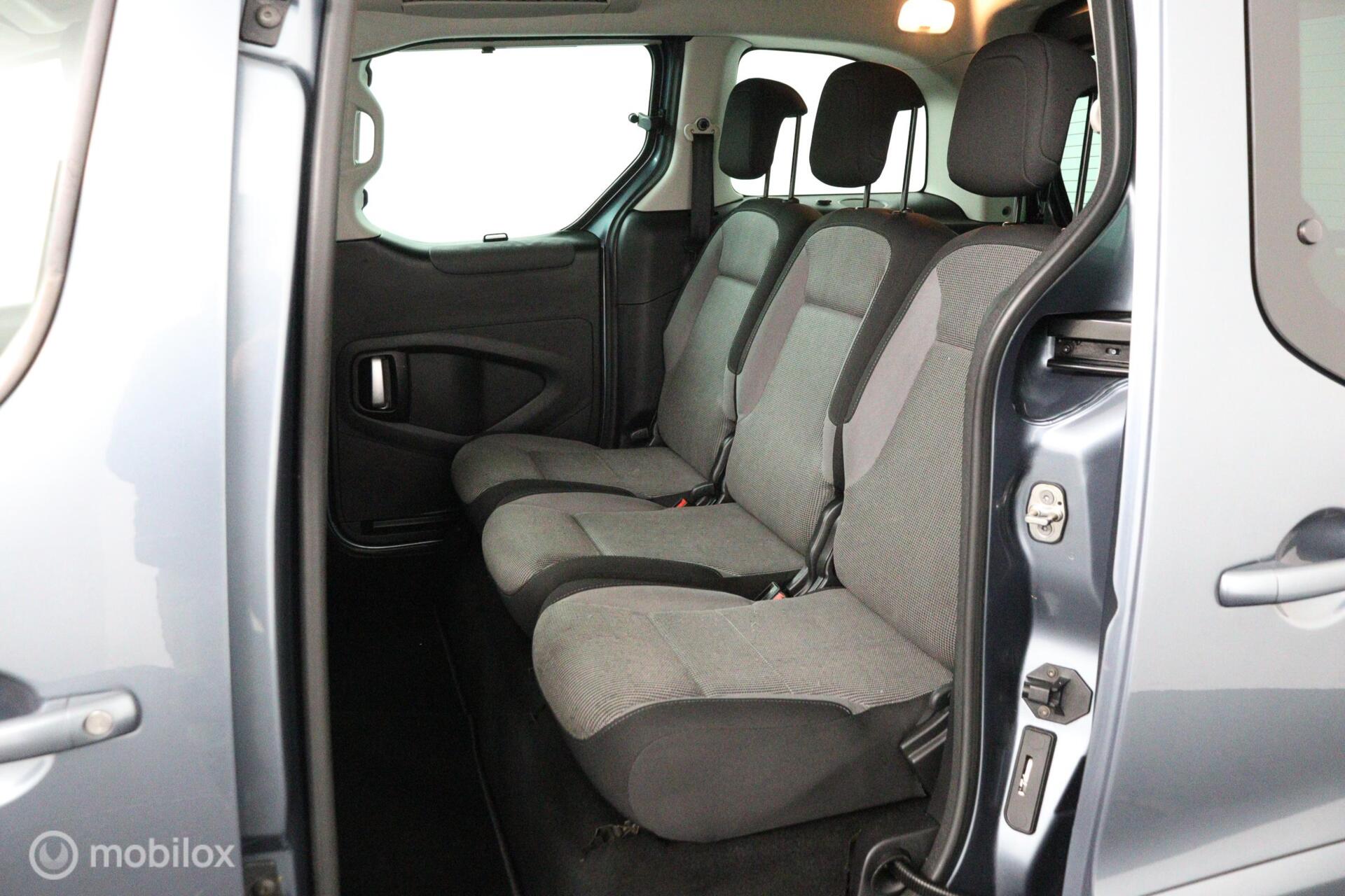 Foto van Peugeot Partner