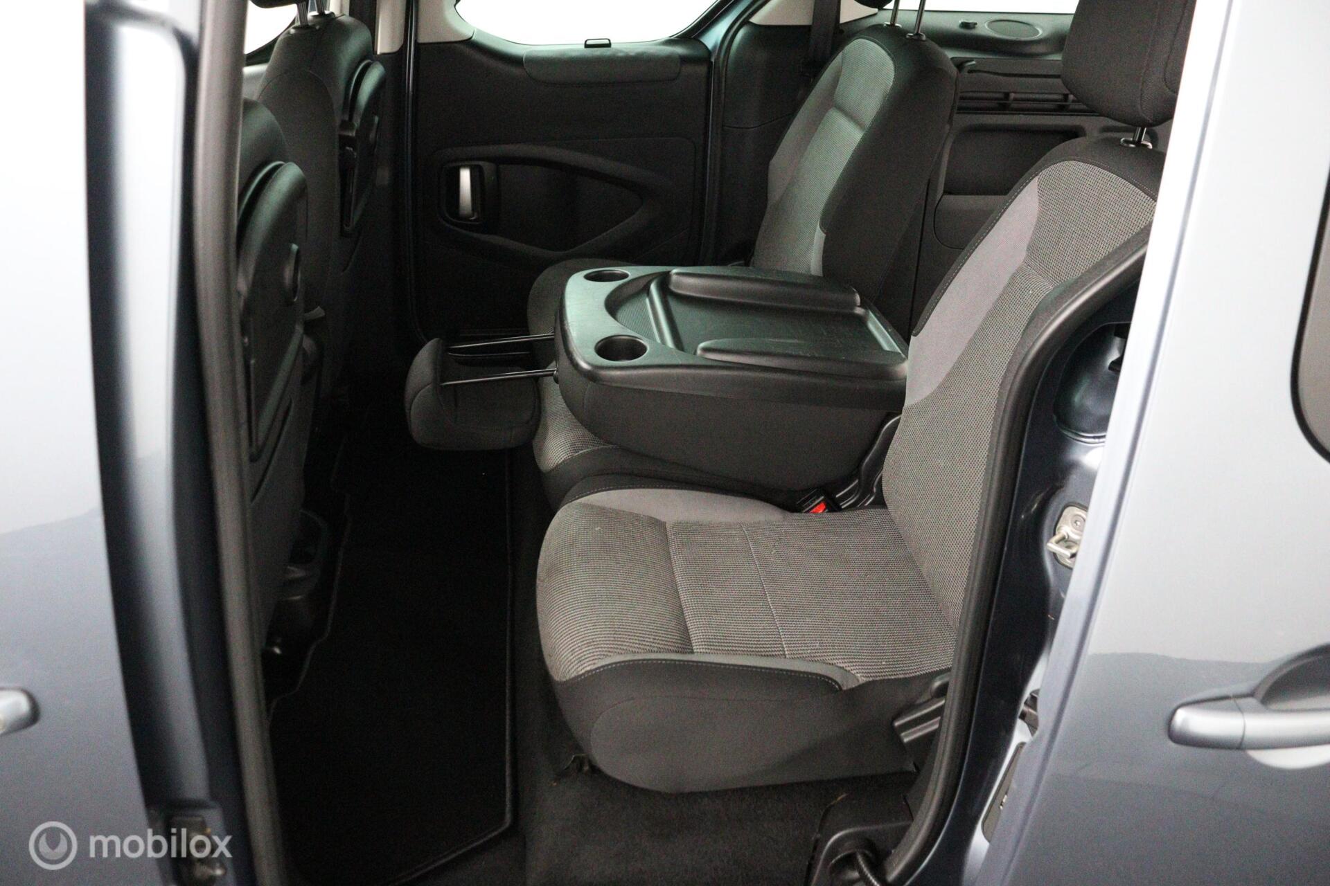 Foto van Peugeot Partner