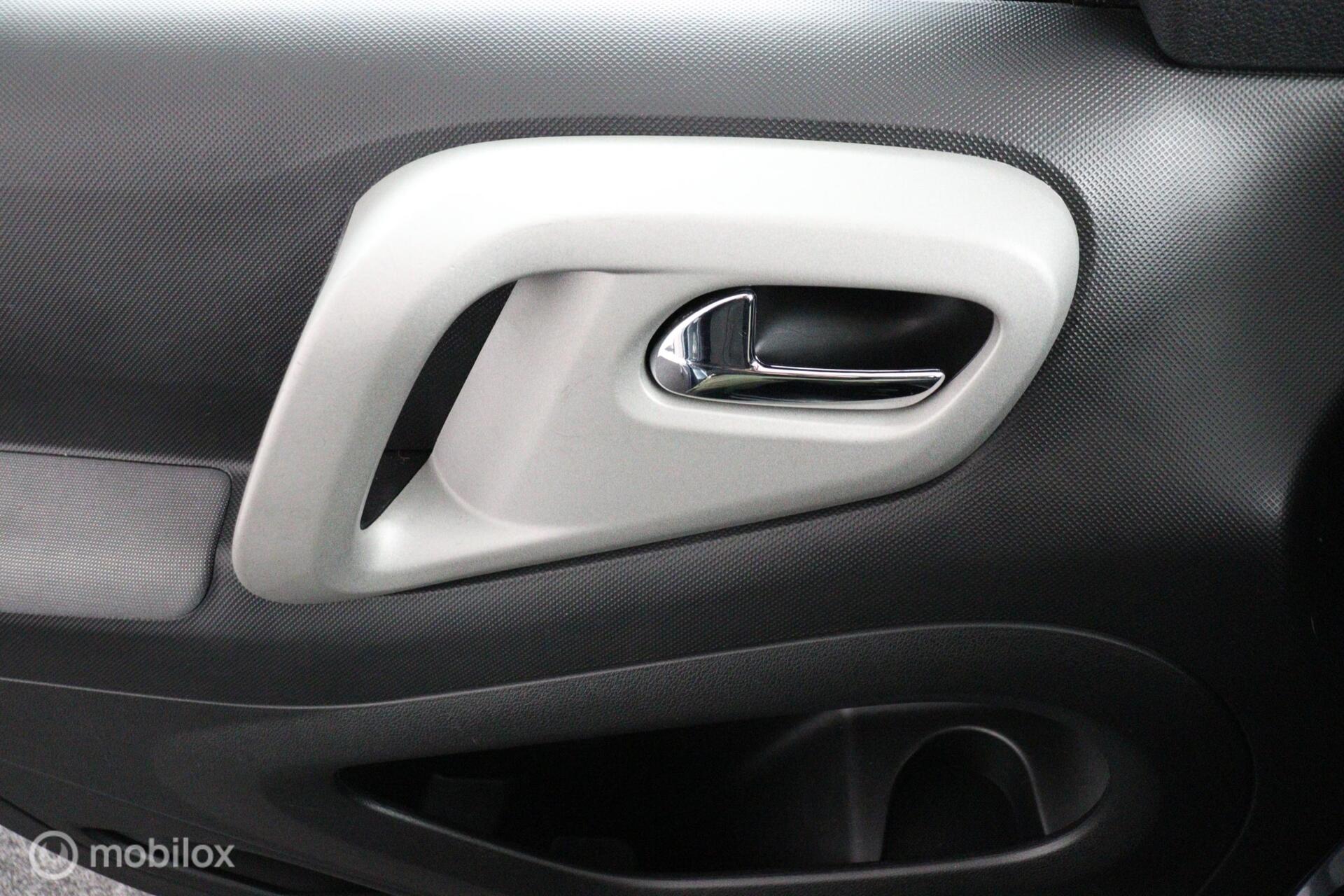 Foto van Peugeot Partner
