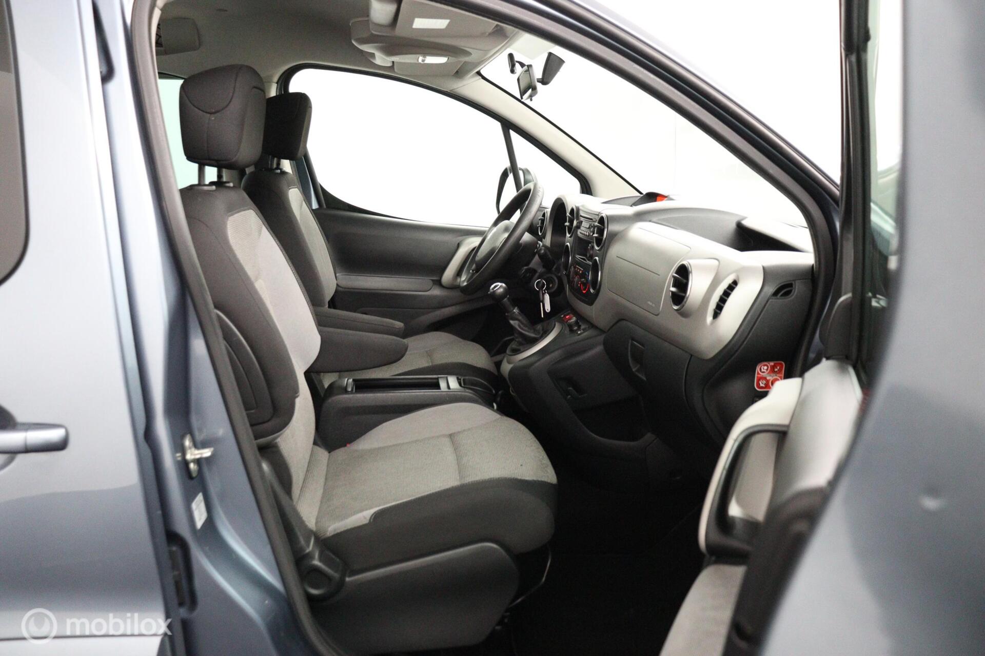 Foto van Peugeot Partner