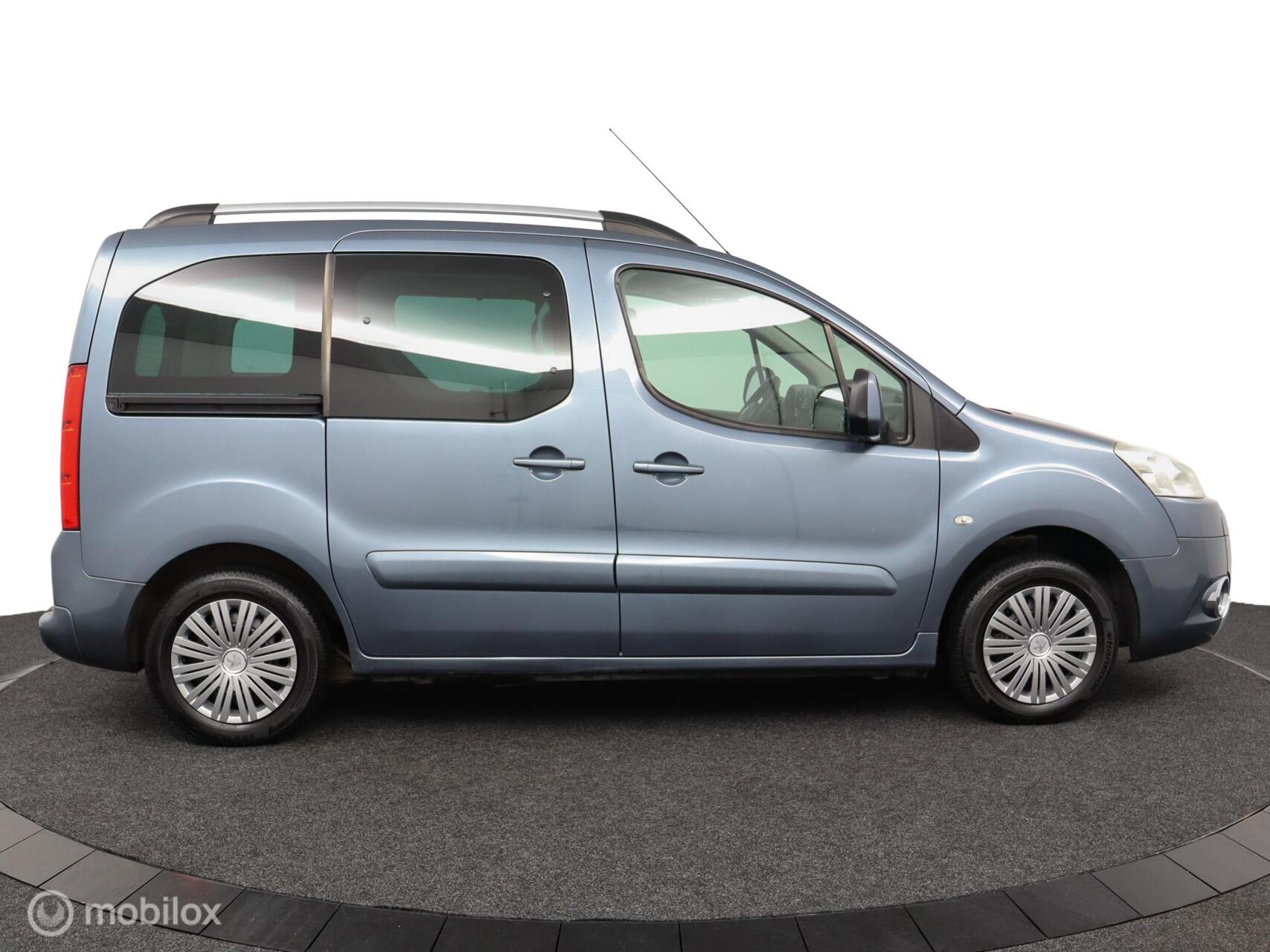Foto van Peugeot Partner