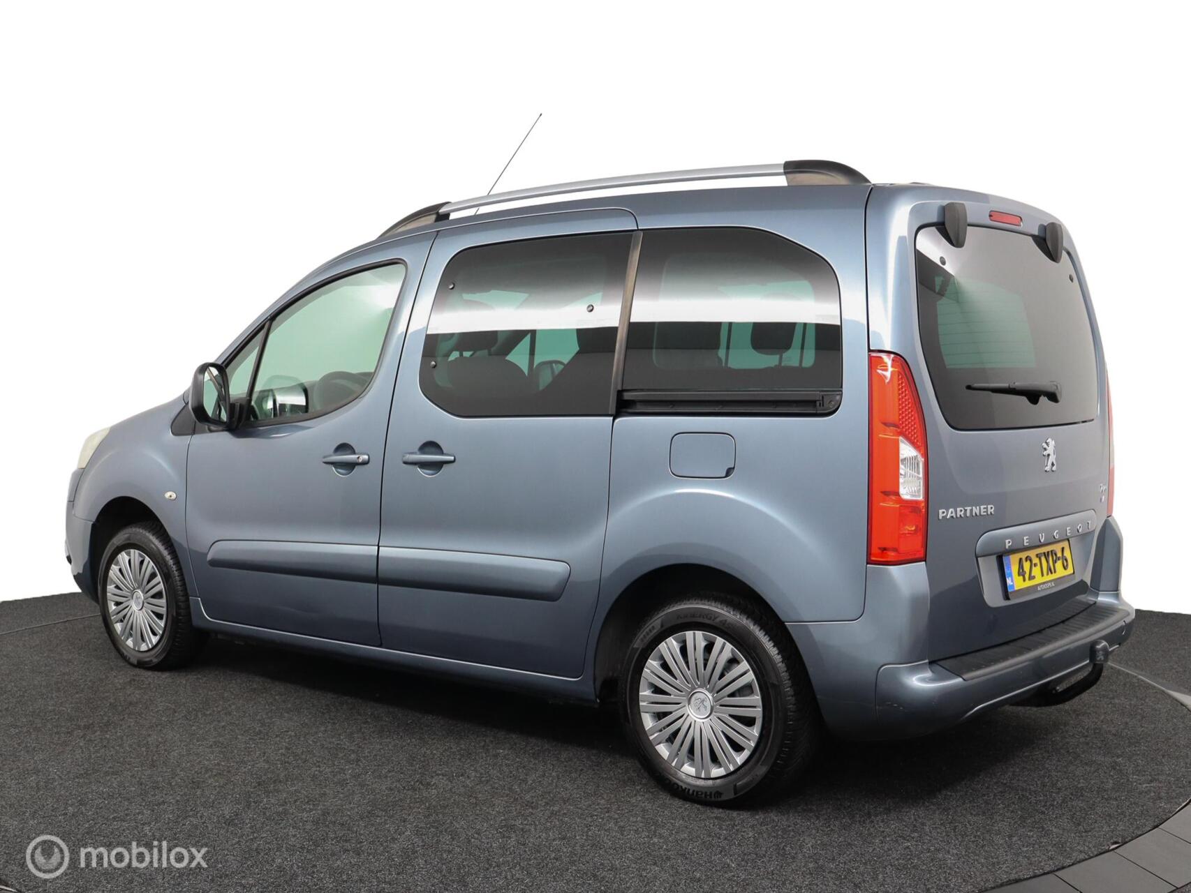 Foto van Peugeot Partner
