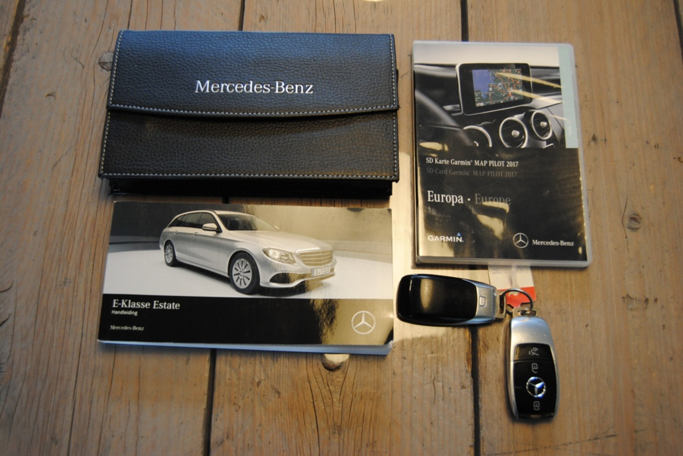 Foto van Mercedes-Benz E-klasse Estate