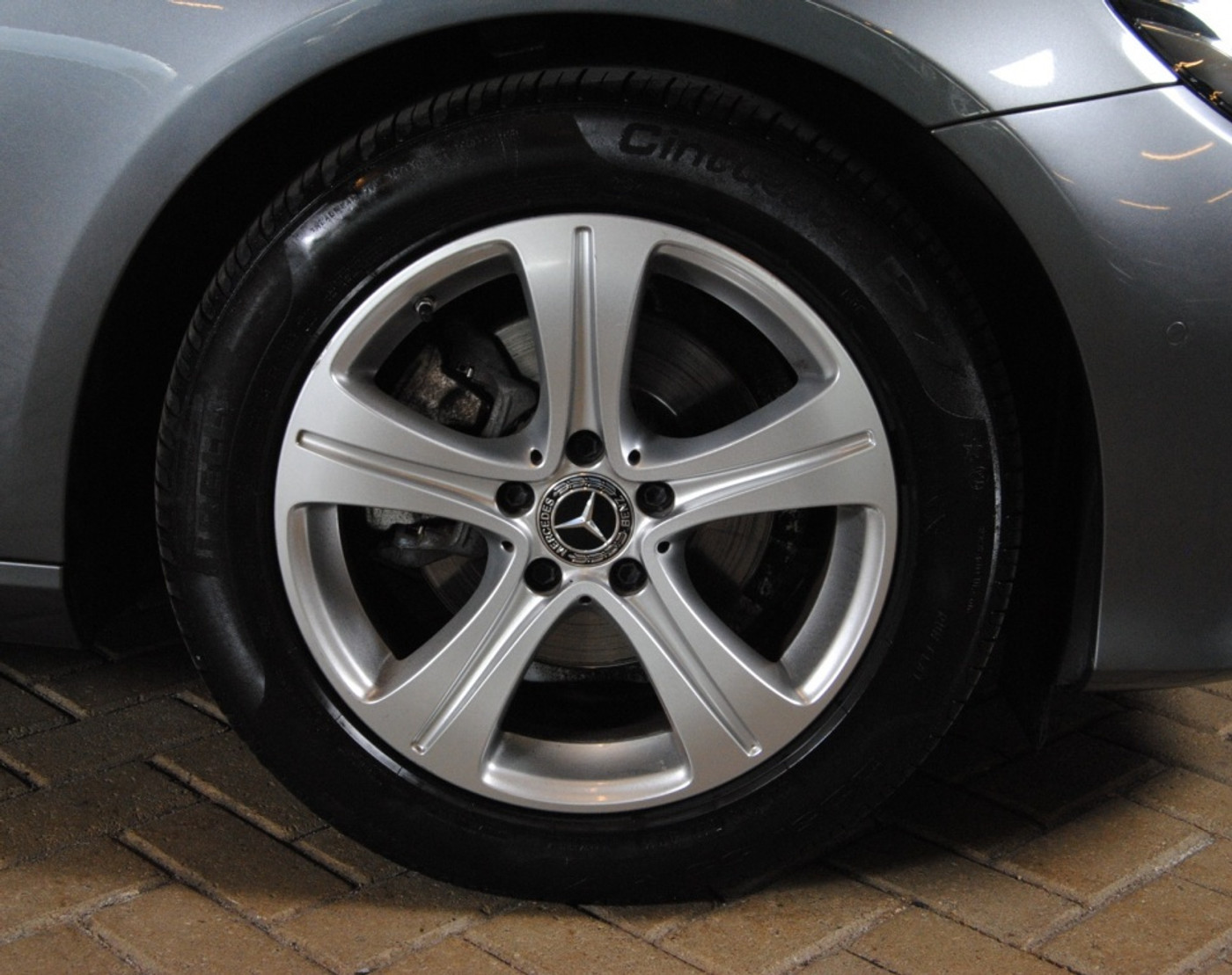 Foto van Mercedes-Benz E-klasse Estate