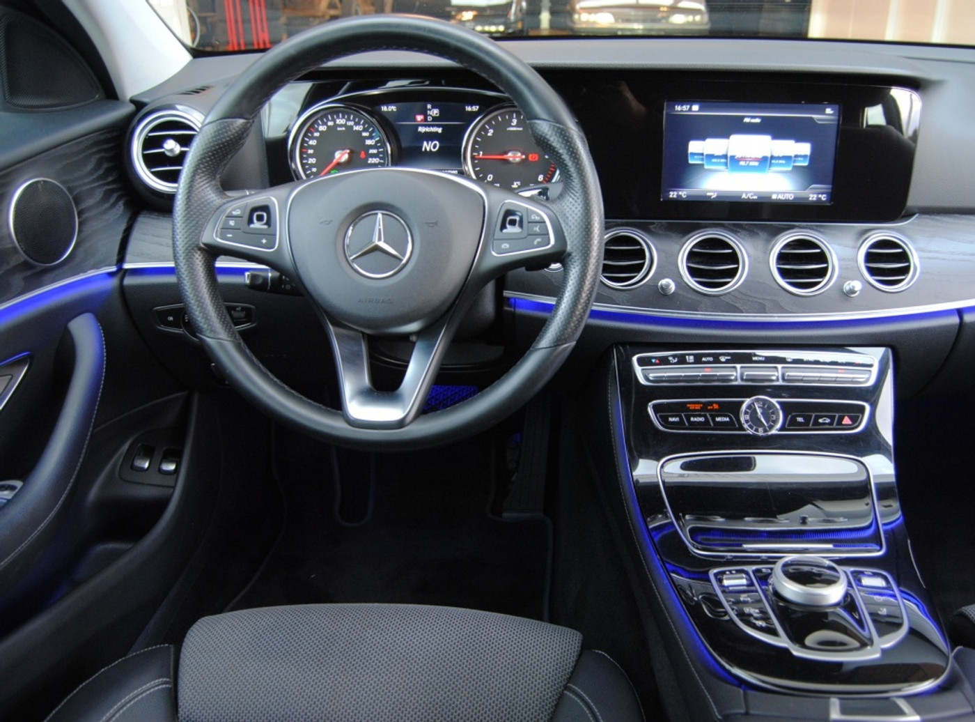 Foto van Mercedes-Benz E-klasse Estate