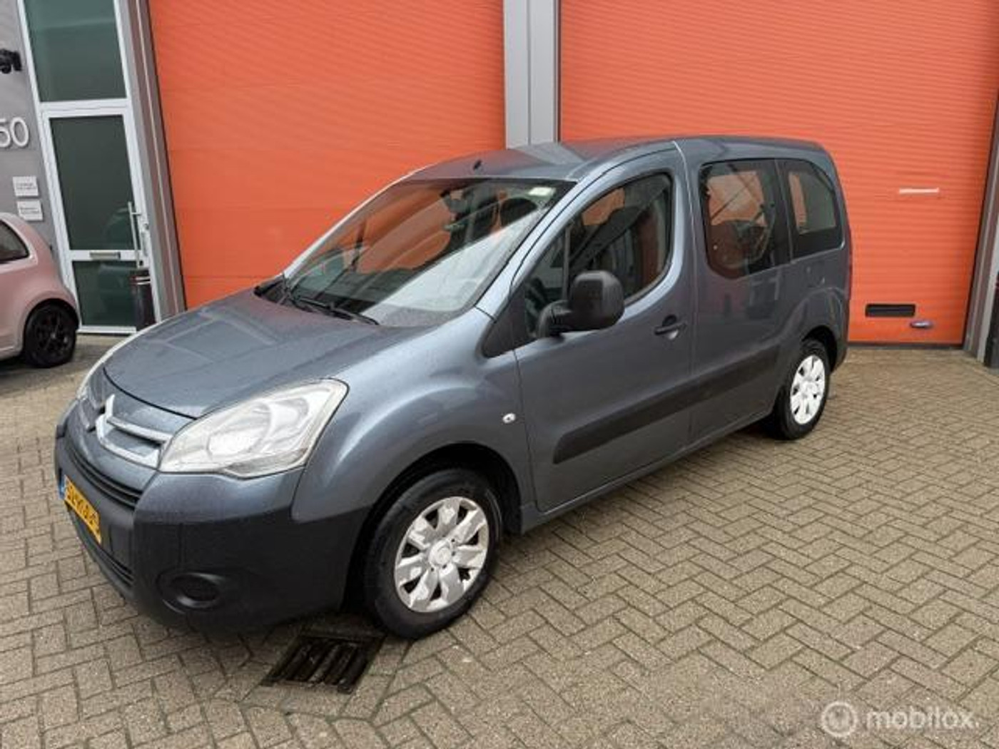 Citroen Berlingo 1.6 VTi  KM NAP-APK 09-2027- EXTR'S 2011 - voorkant