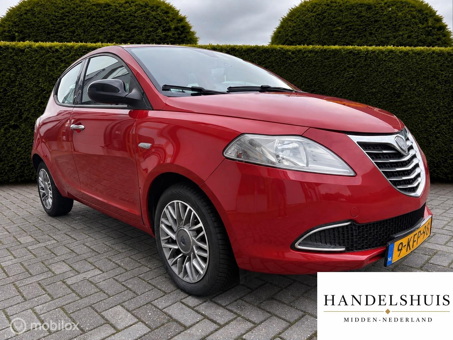 Foto van Lancia Ypsilon