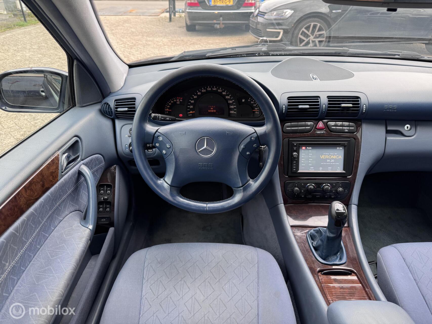 Foto van Mercedes-Benz C 180