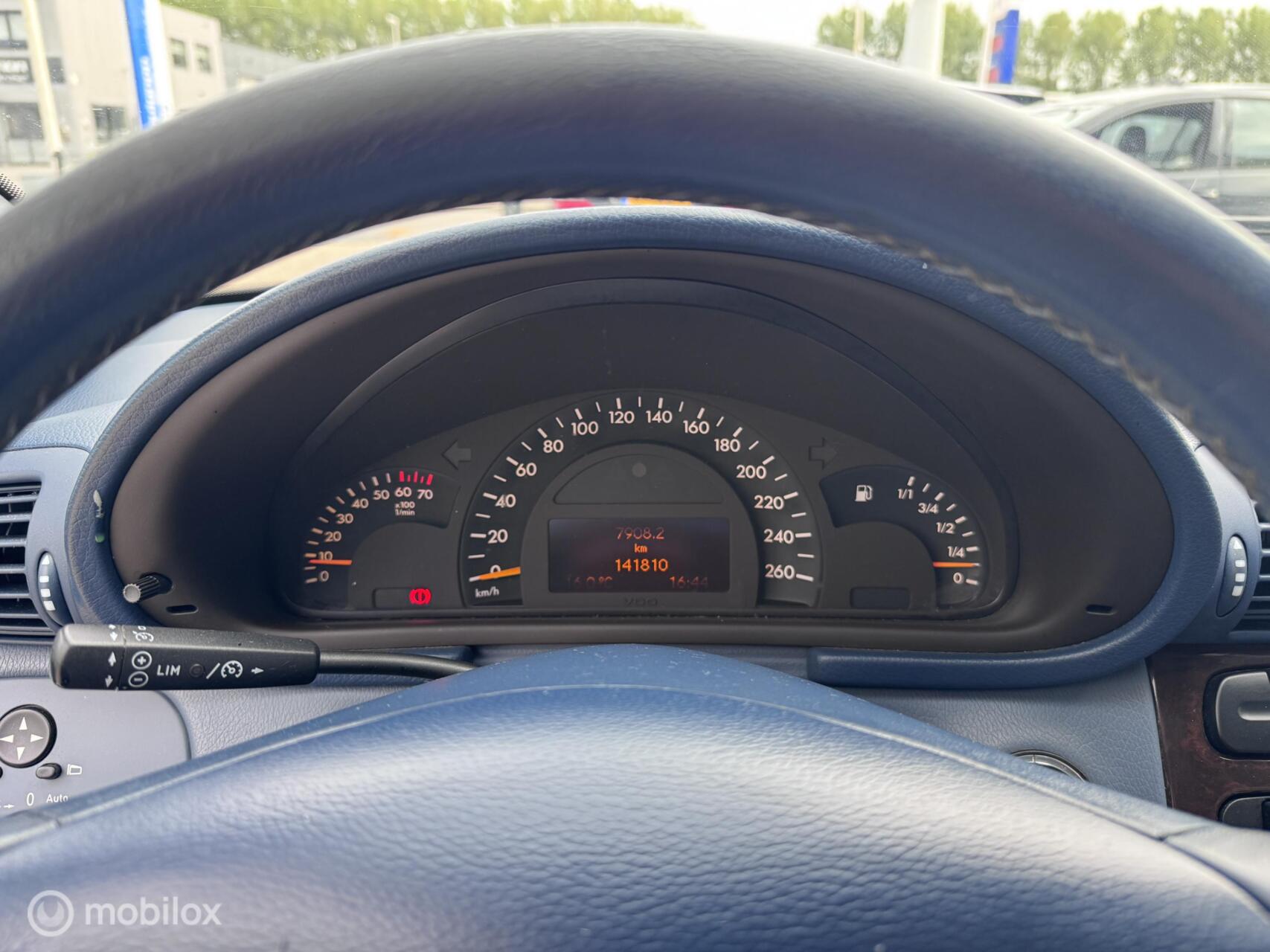 Foto van Mercedes-Benz C 180