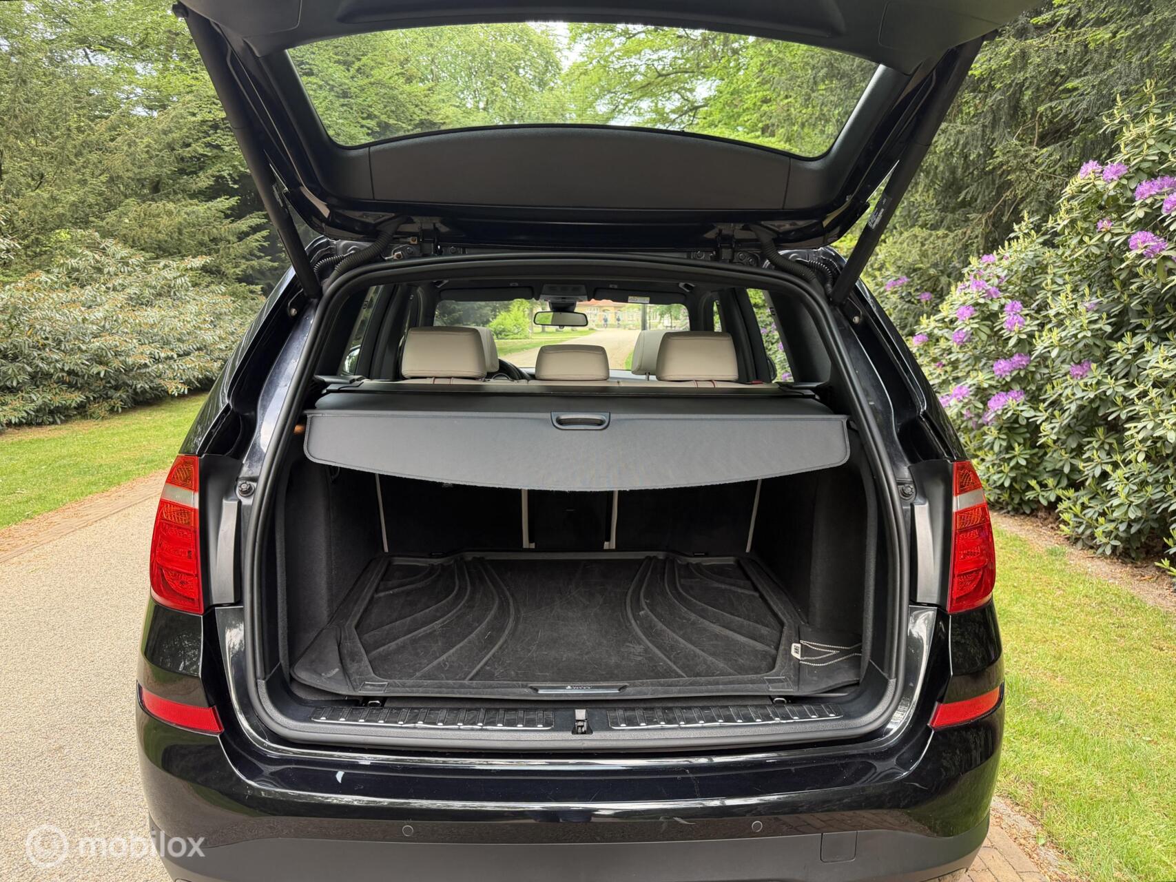 Foto van BMW X3 Xdrive35i