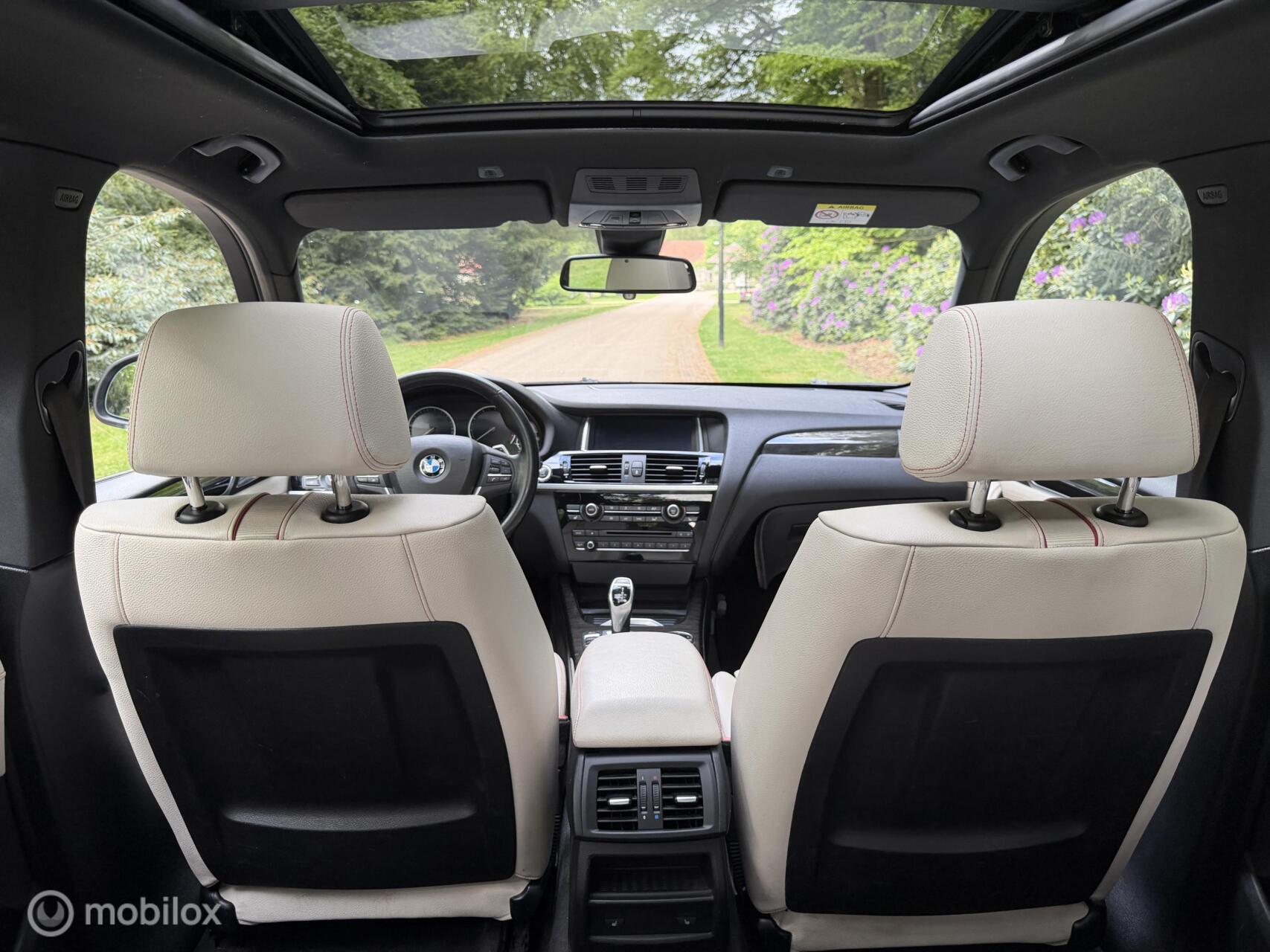 Foto van BMW X3 Xdrive35i