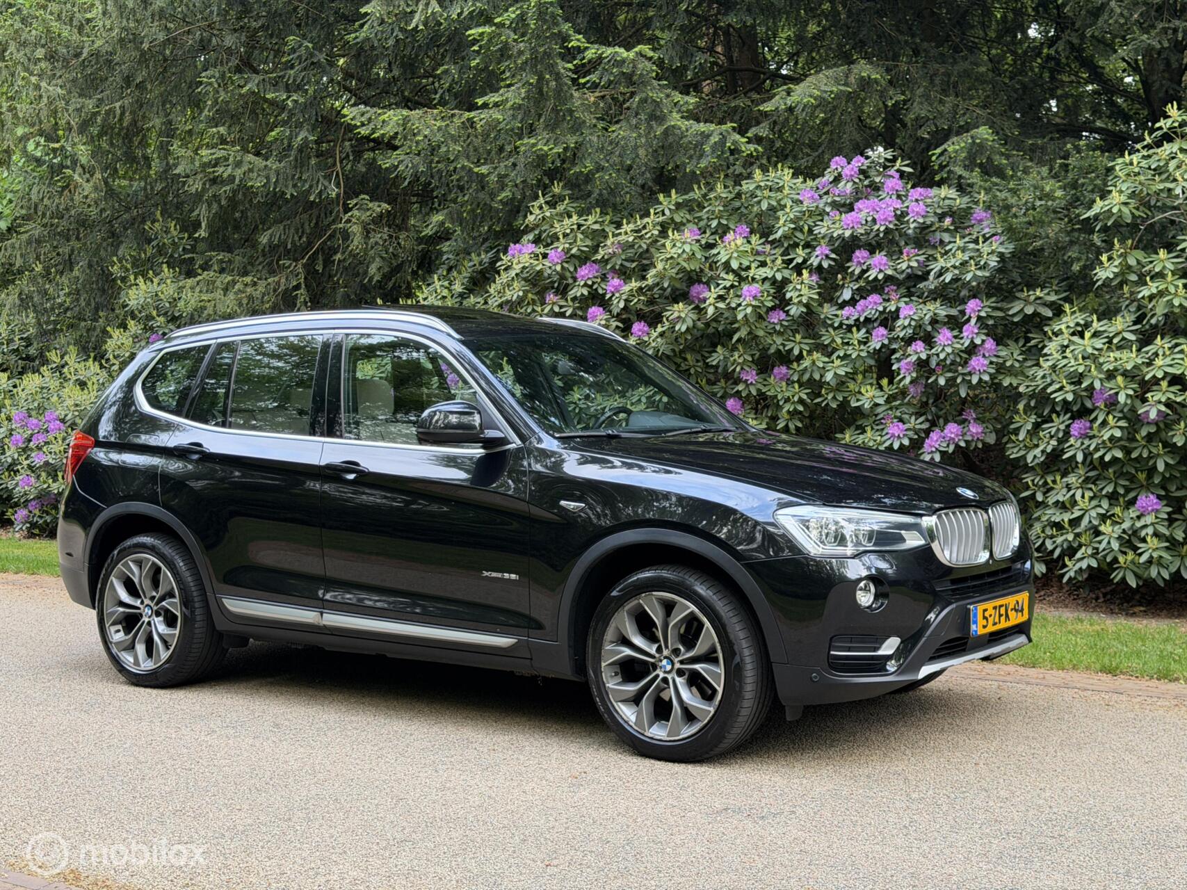 Foto van BMW X3 Xdrive35i