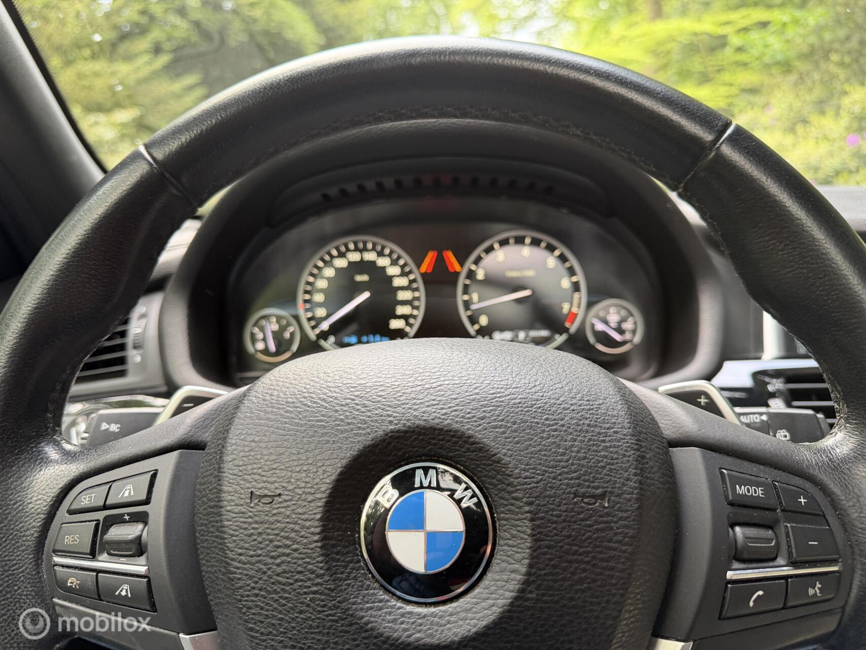 Foto van BMW X3 Xdrive35i