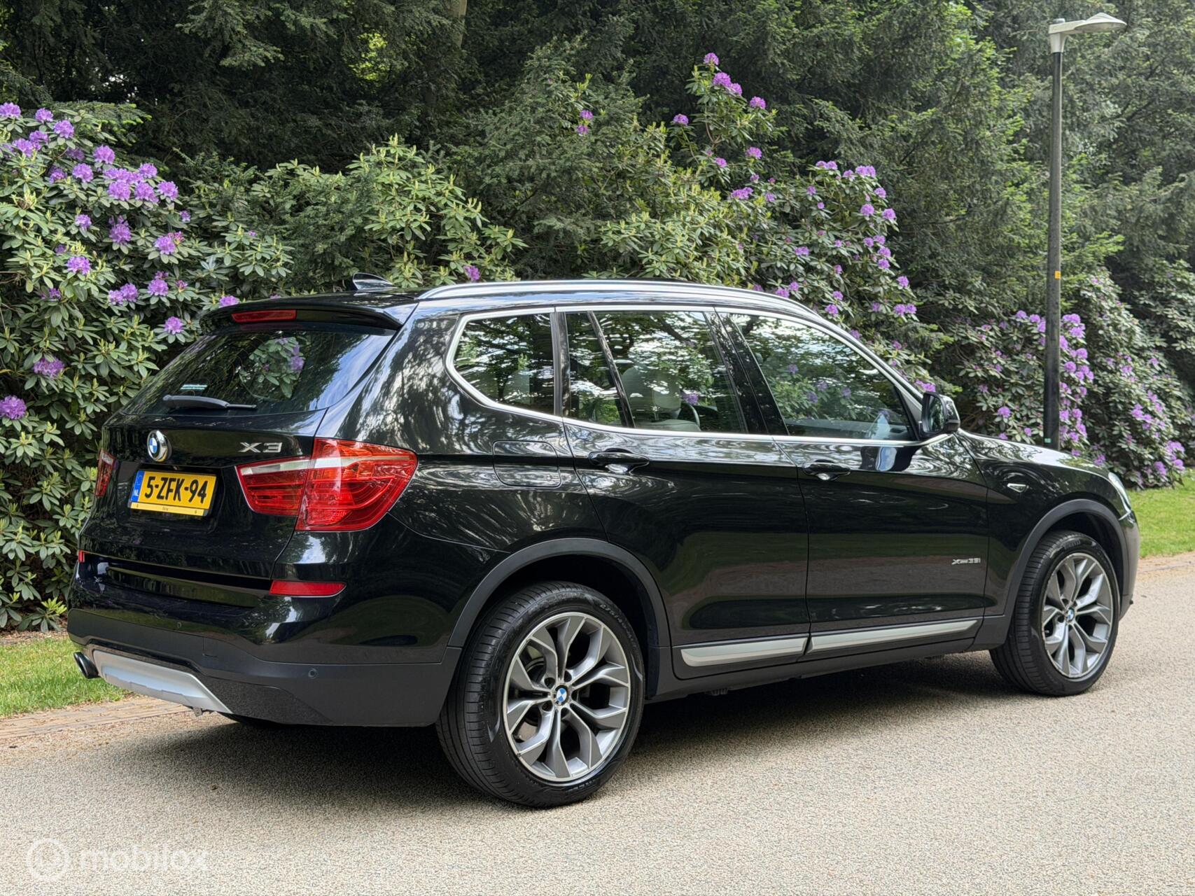 Foto van BMW X3 Xdrive35i