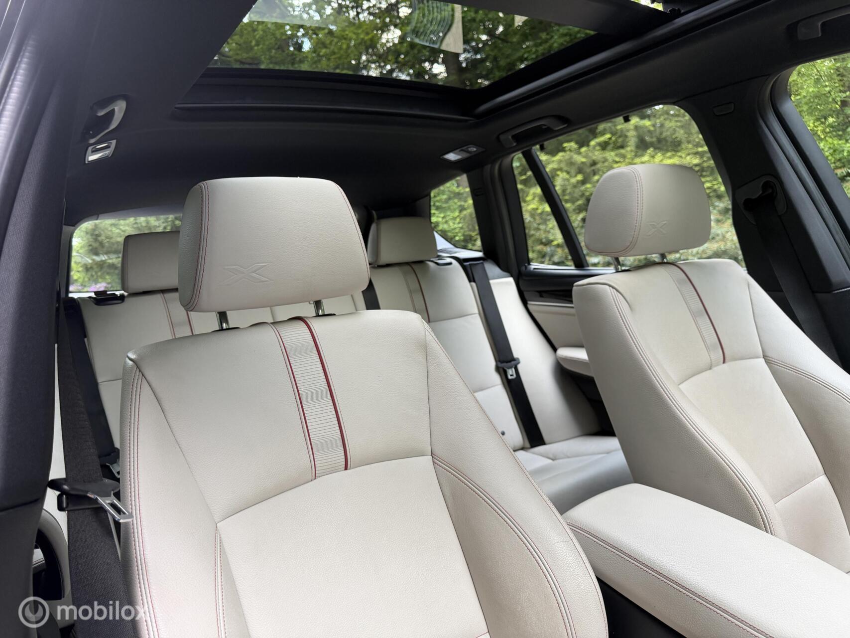 Foto van BMW X3 Xdrive35i