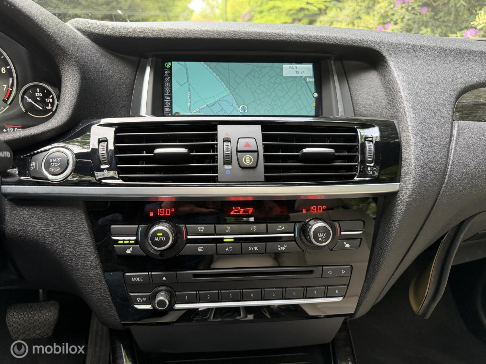Foto van BMW X3 Xdrive35i