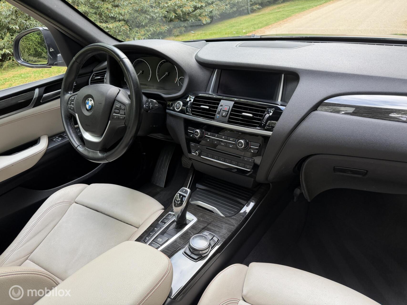 Foto van BMW X3 Xdrive35i