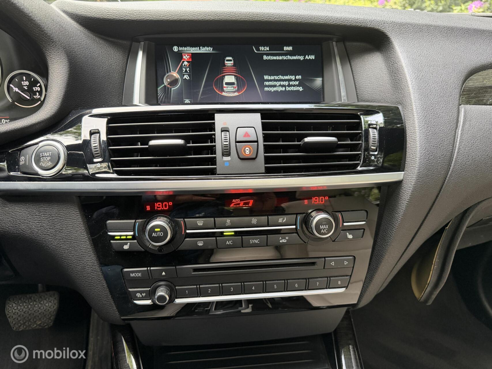 Foto van BMW X3 Xdrive35i