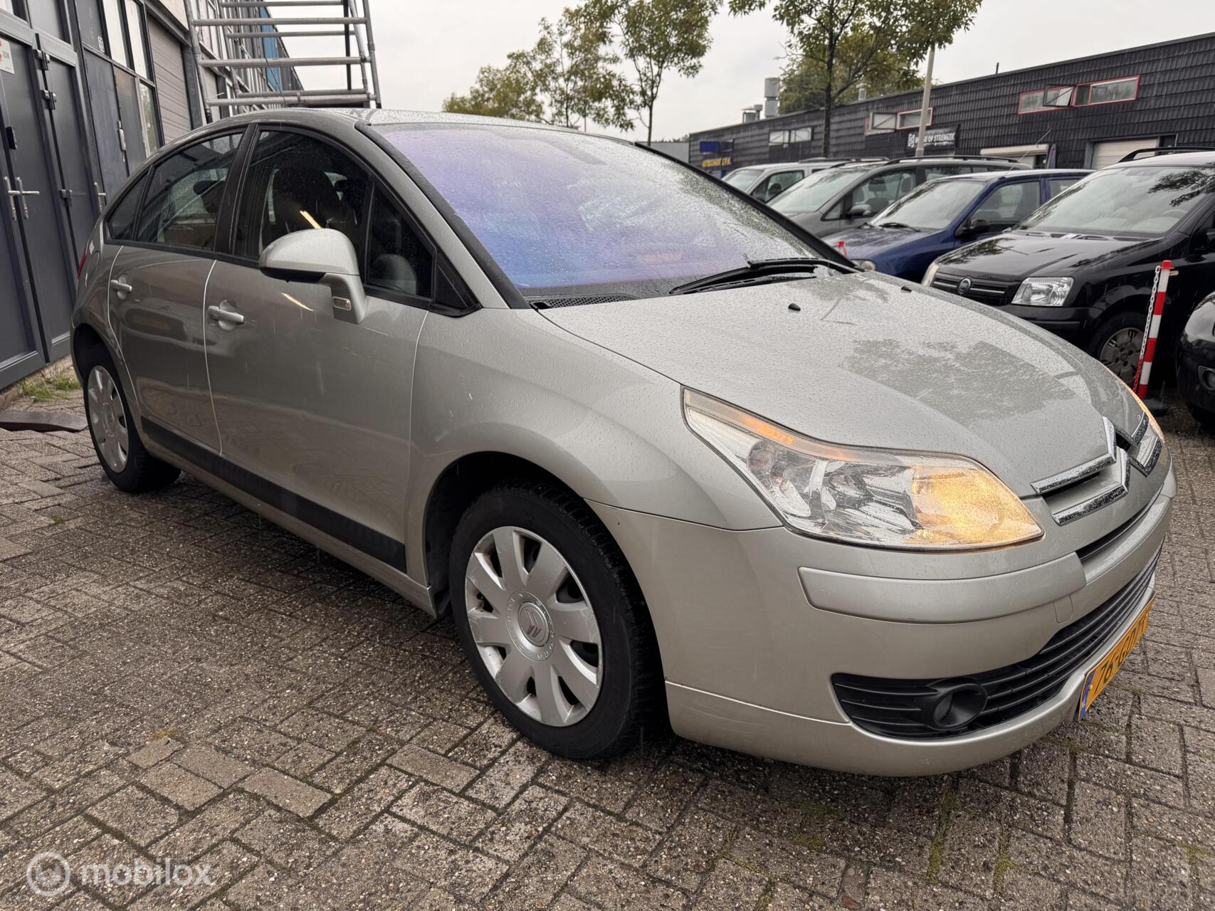 Foto van Citroen C4