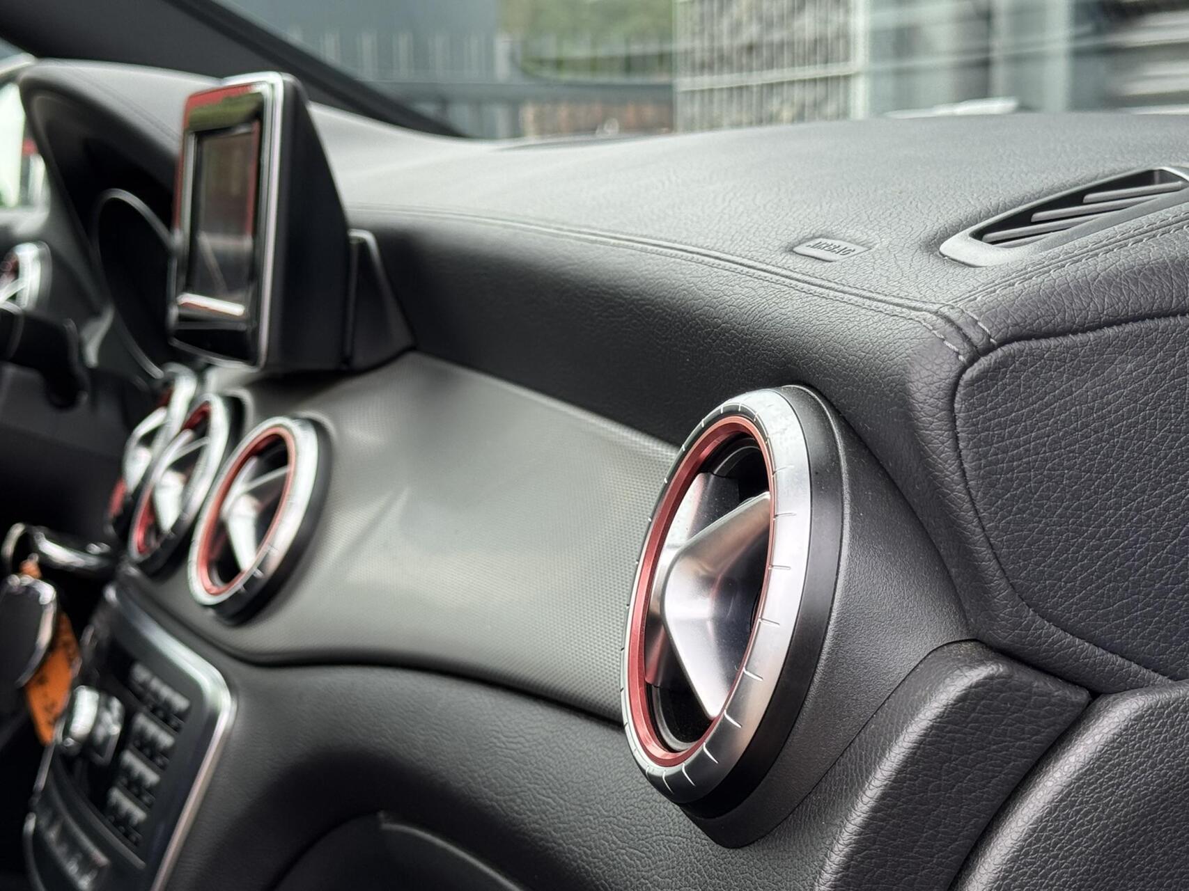 Foto van Mercedes-Benz Cla 200