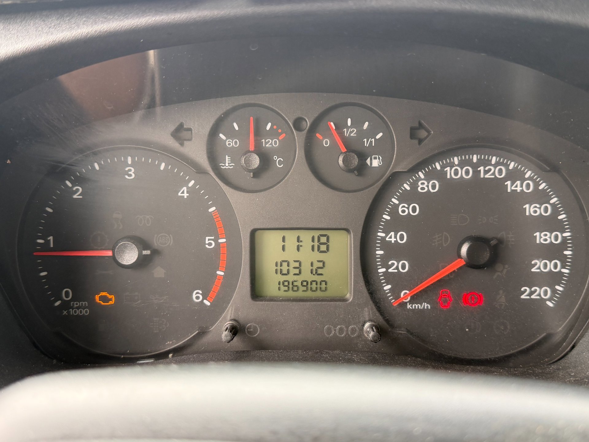 Foto van Ford Transit 260s Van 85dpf LR 4.23