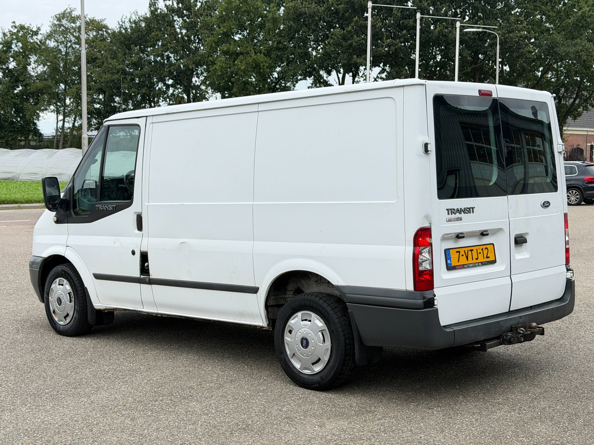 Foto van Ford Transit 260s Van 85dpf LR 4.23
