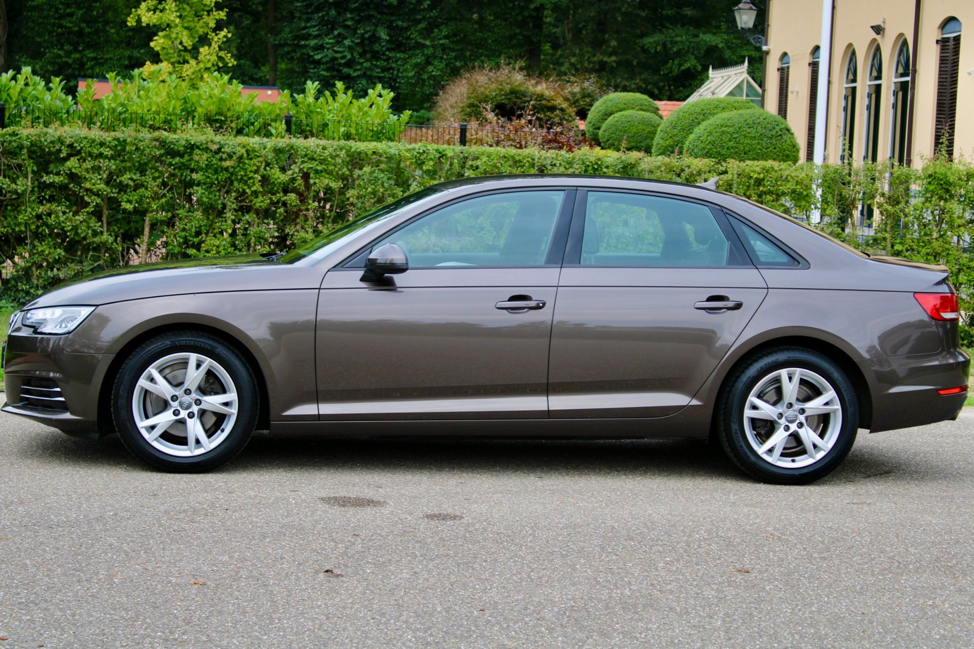 Foto van Audi A4 Limousine