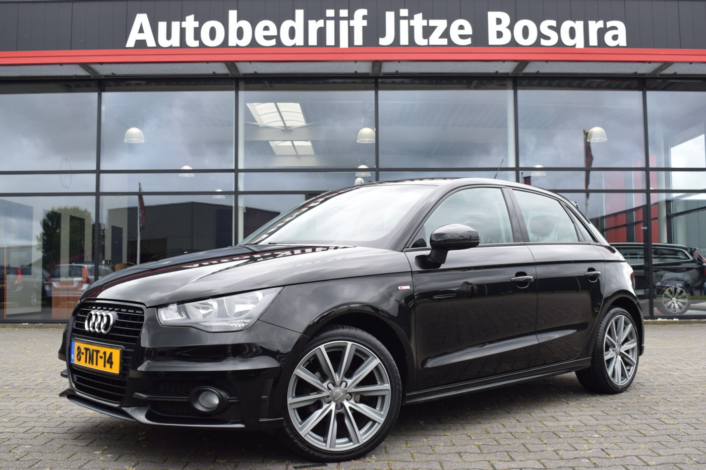 Audi A1 Sportback 1.2 TFSi S-Line 2014 - voorkant