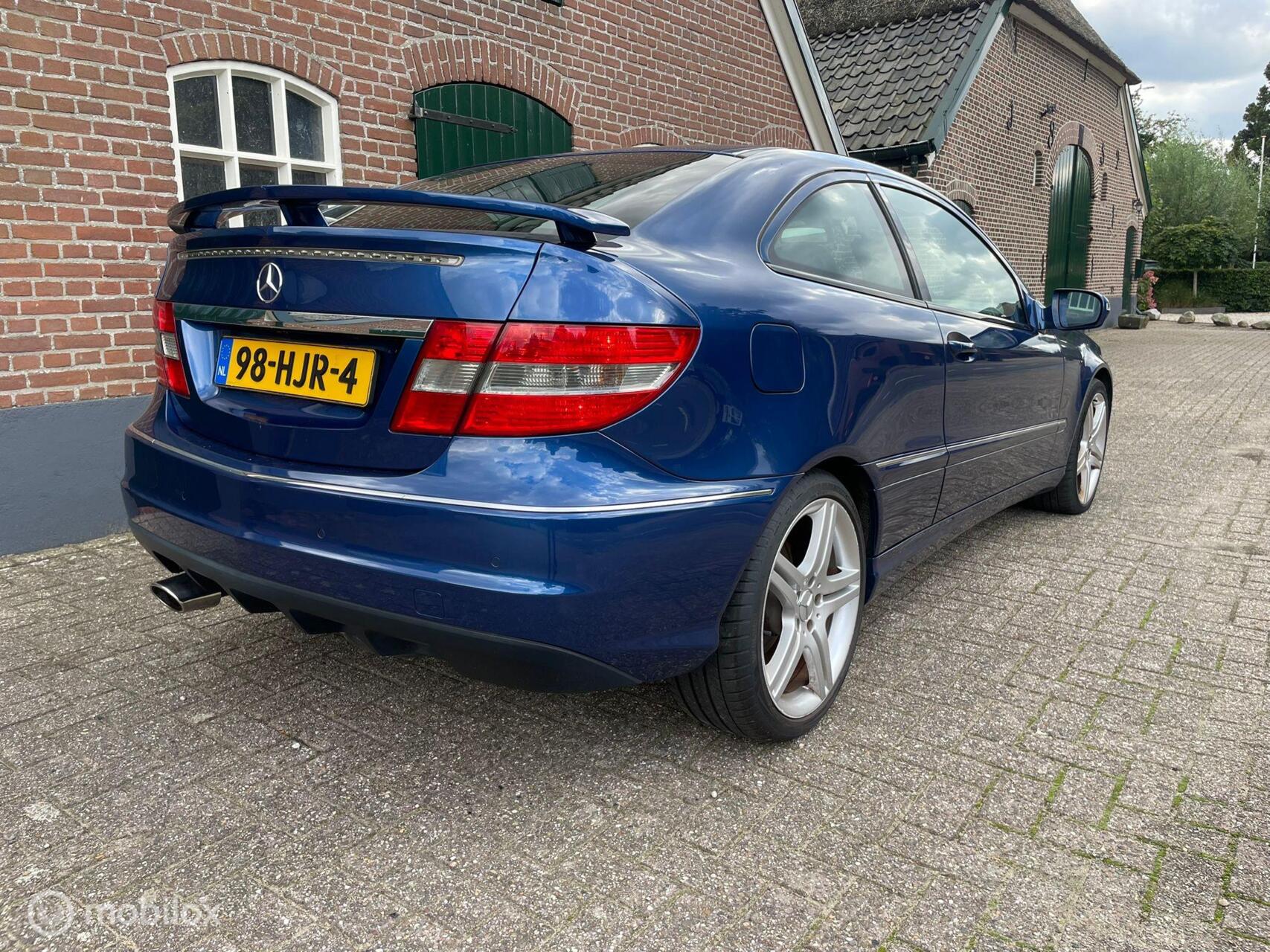 Foto van Mercedes-Benz CLC 350