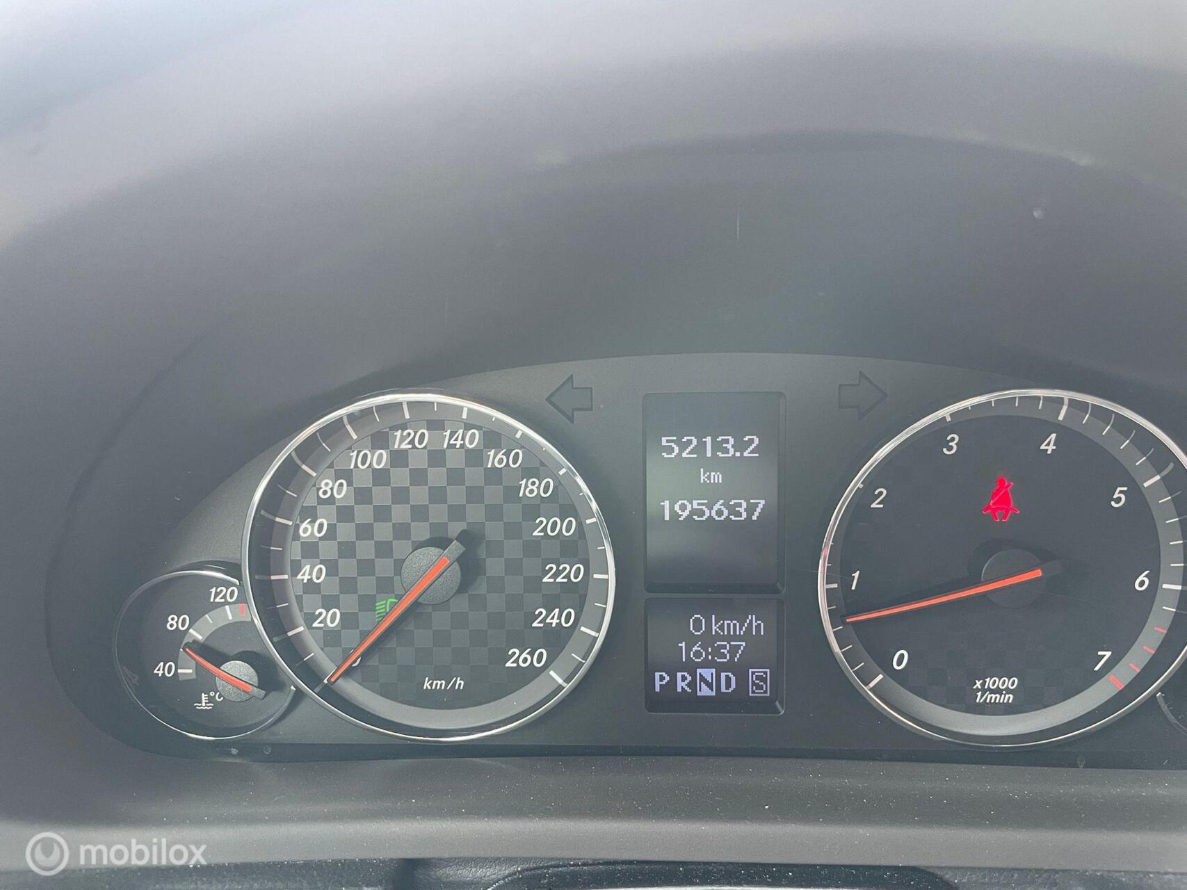 Foto van Mercedes-Benz CLC 350